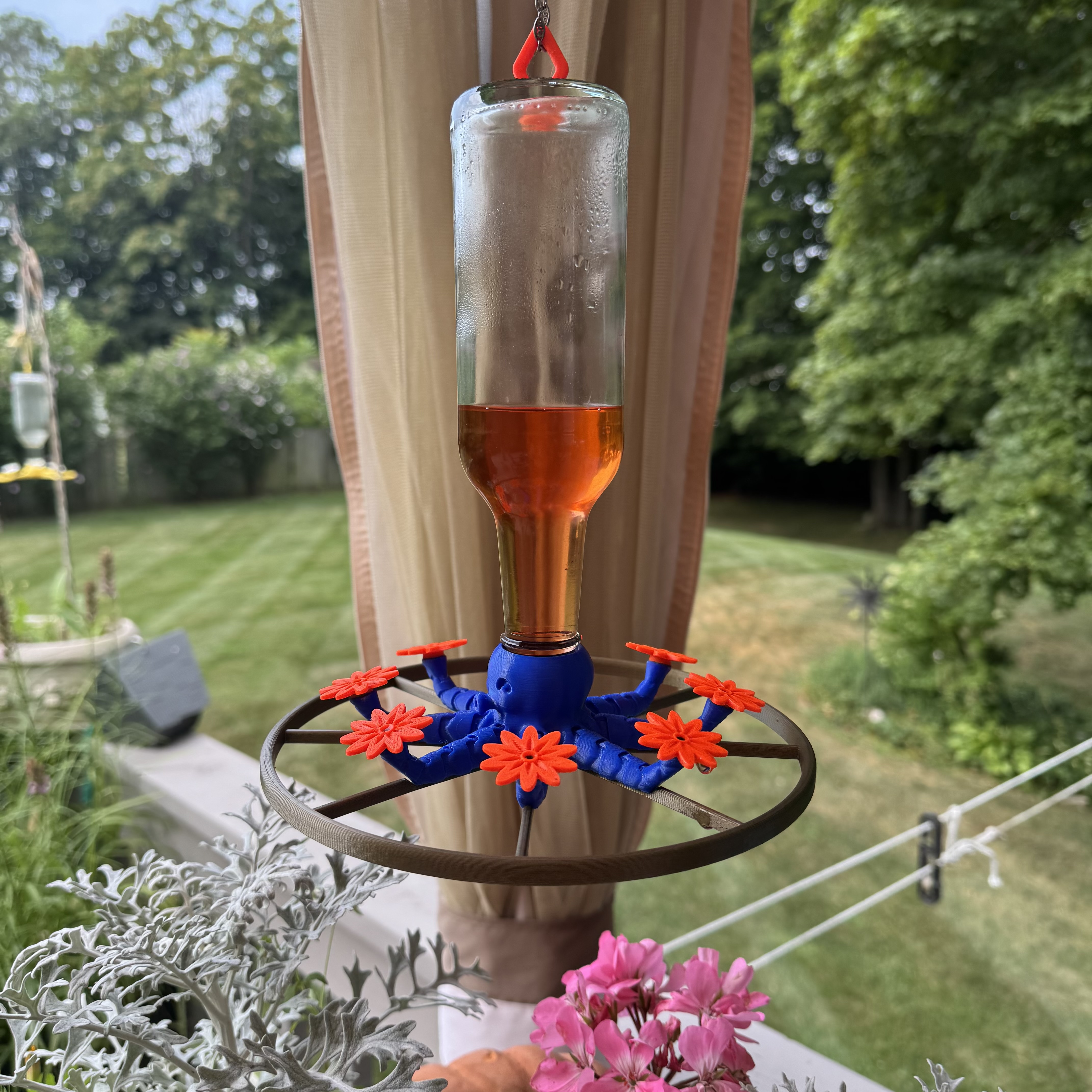 Octopus Hummingbird Feeder — miniatura 11