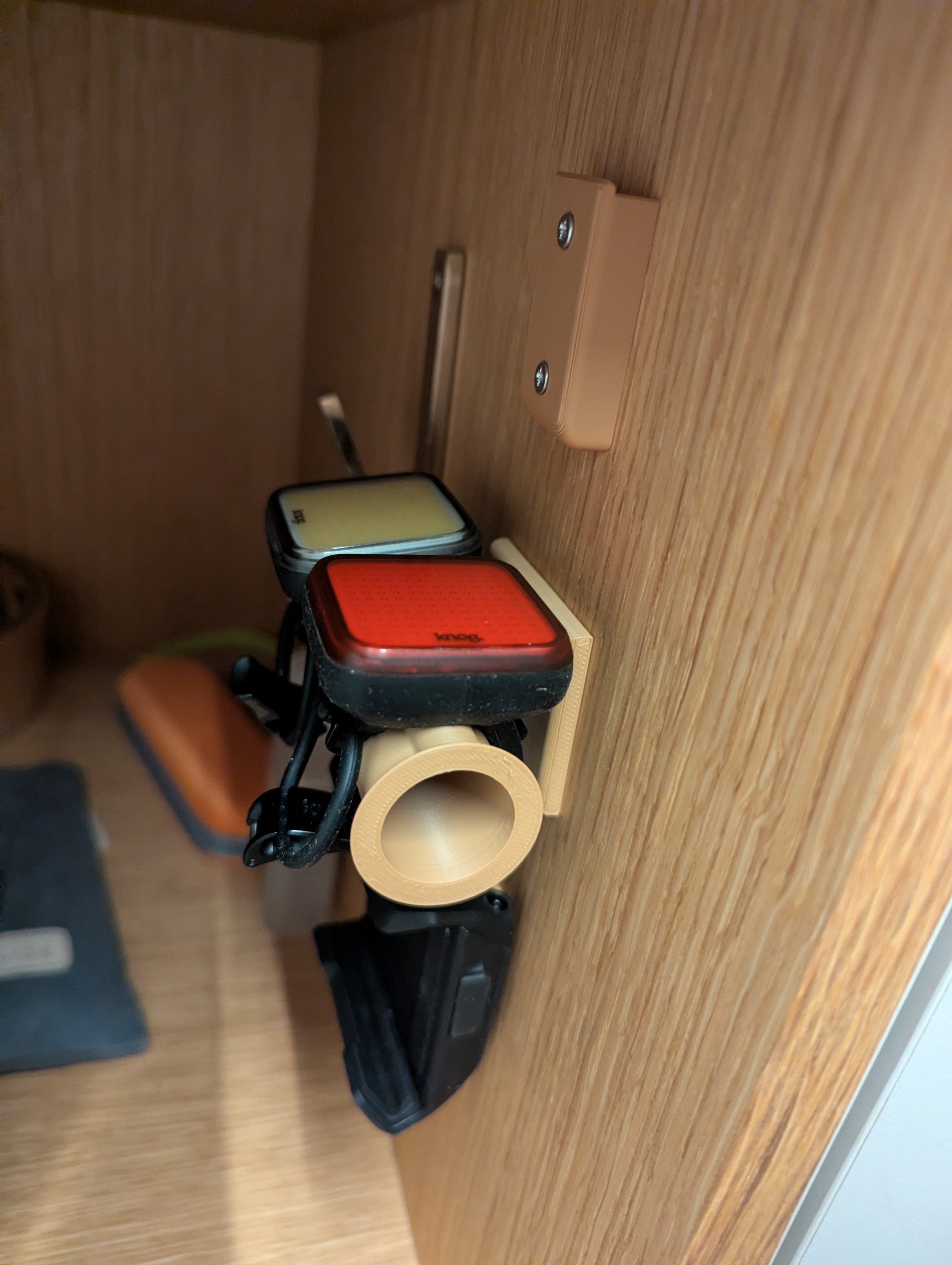 Knog Blinder Wall Mount