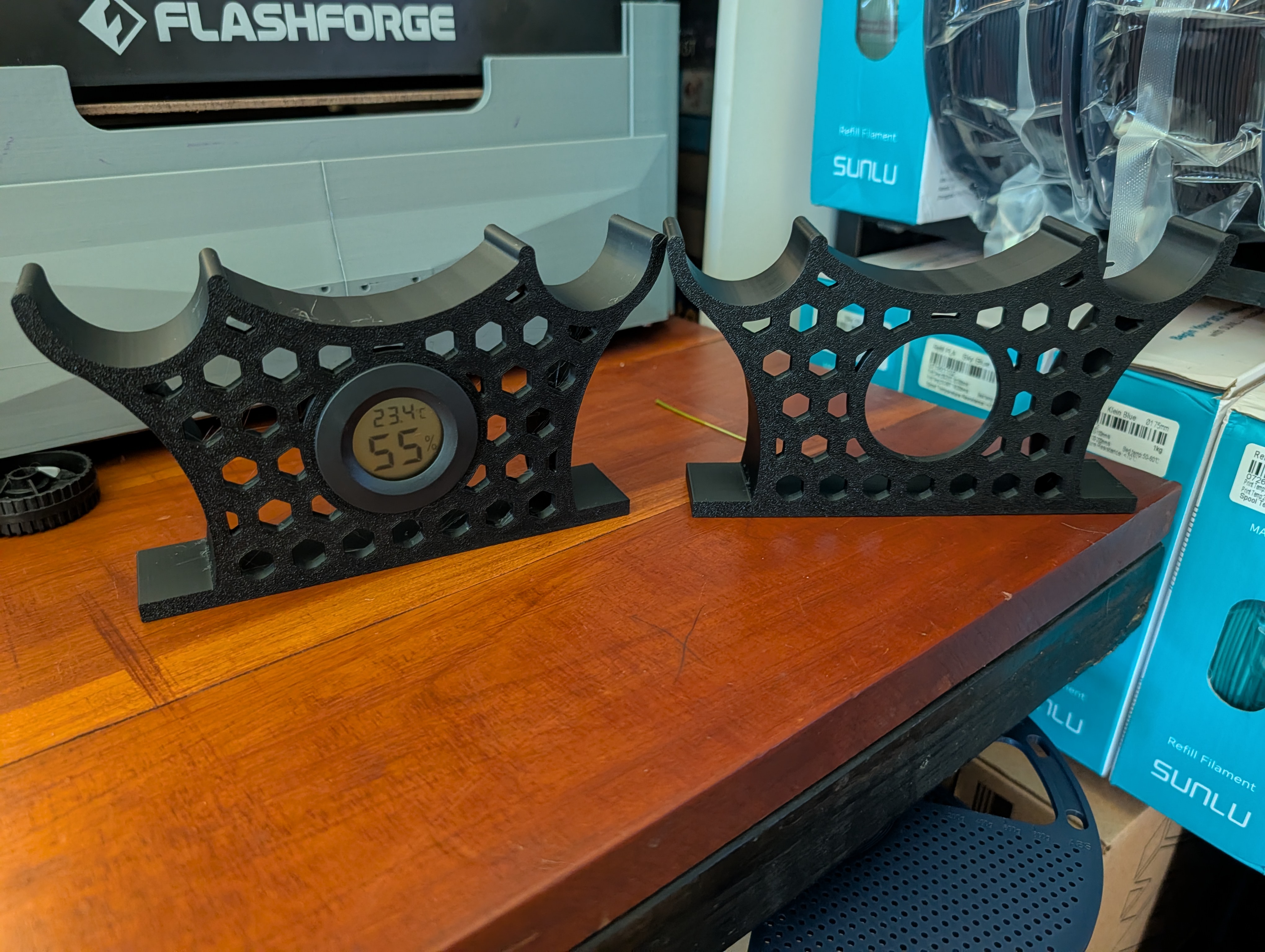 Drybox Filament Racks
