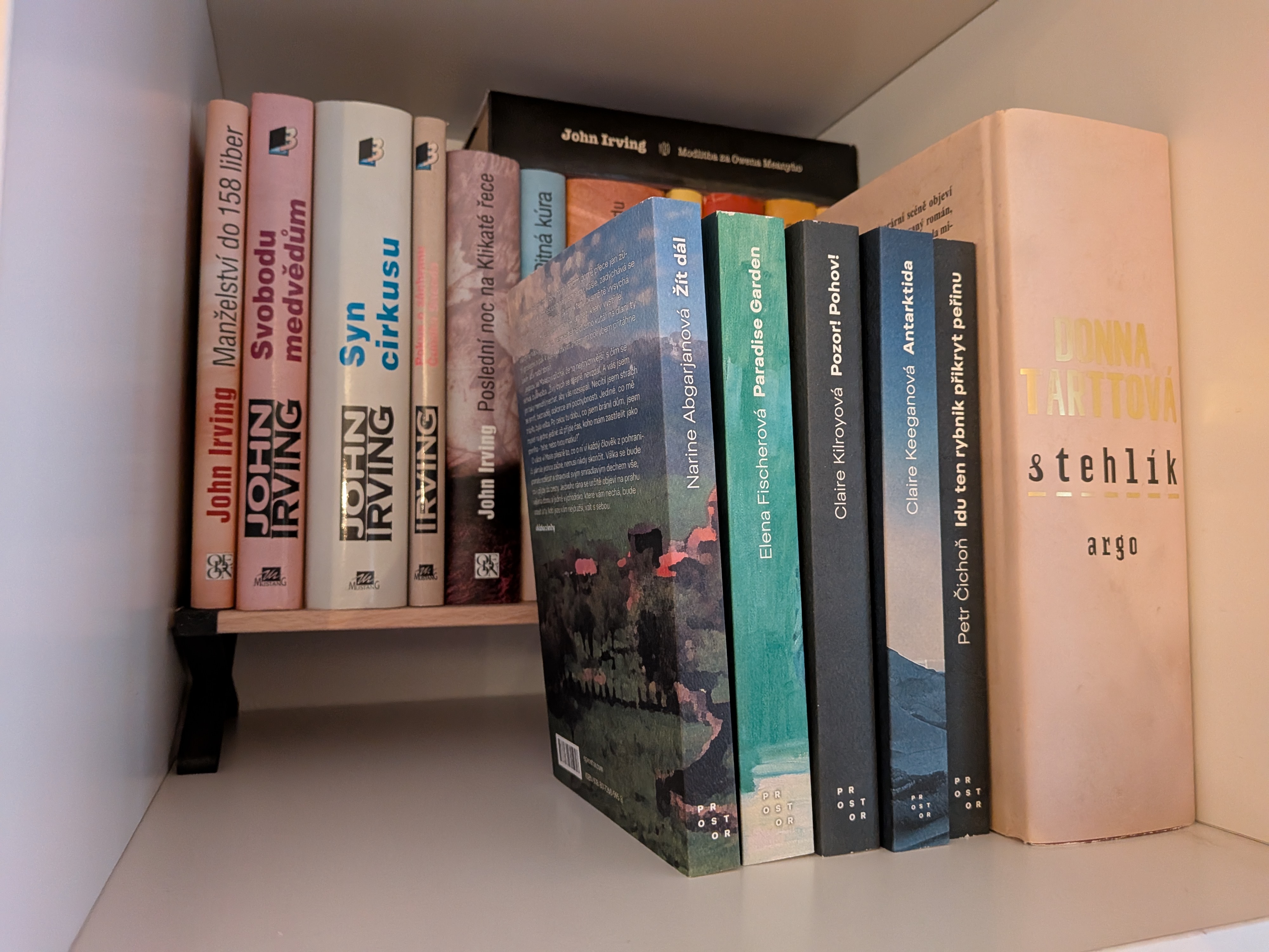 Bookshelf riser — thumbnail 2
