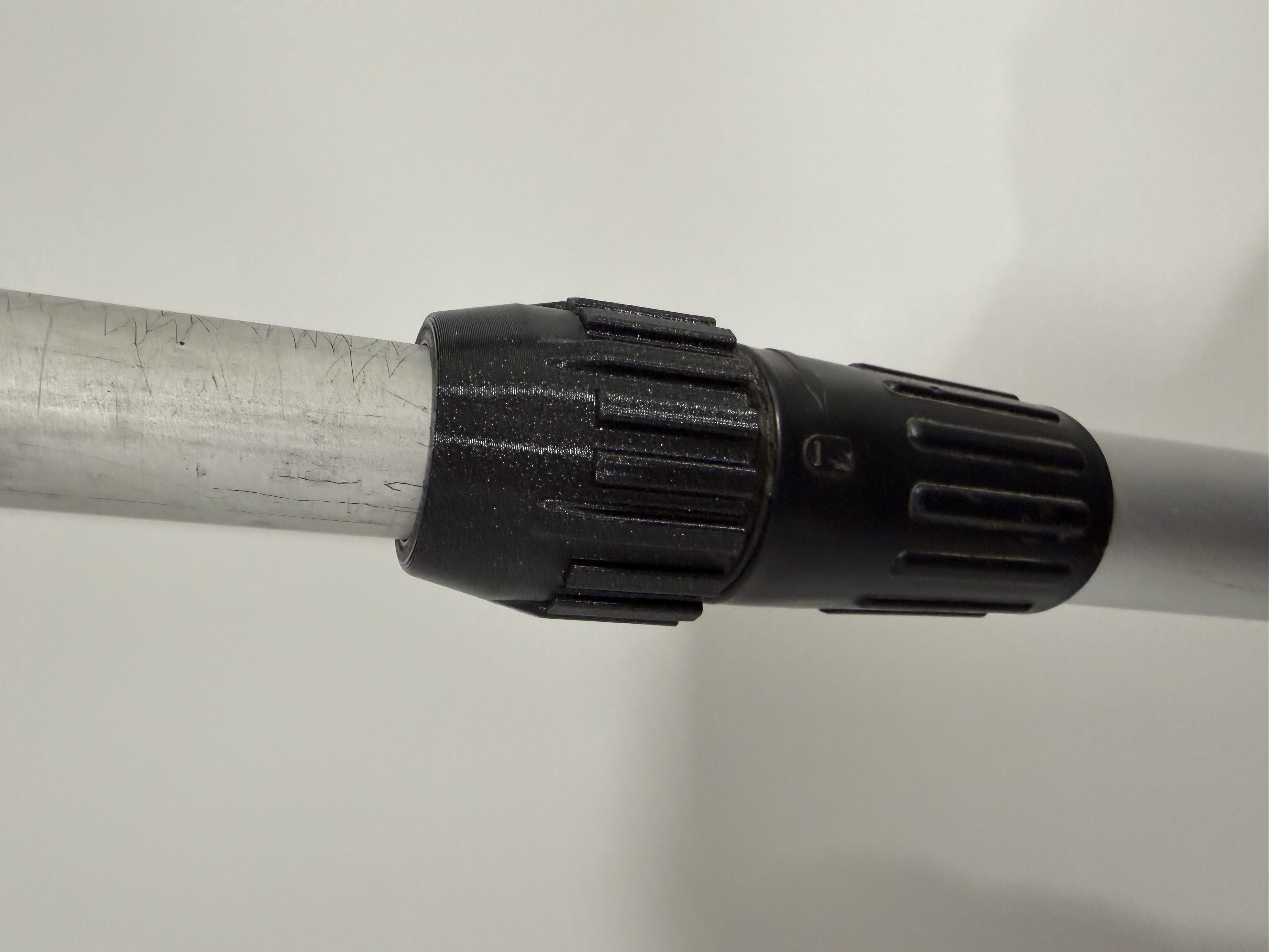 Snow shovel replacement part