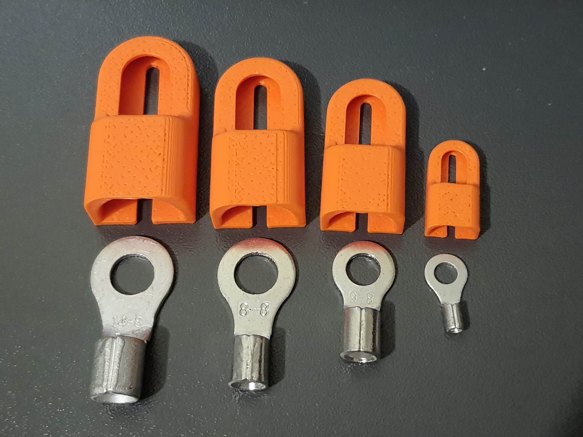 Insulating caps for cable lugs — thumbnail 3