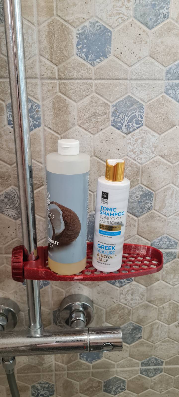 Support for shower shampoo