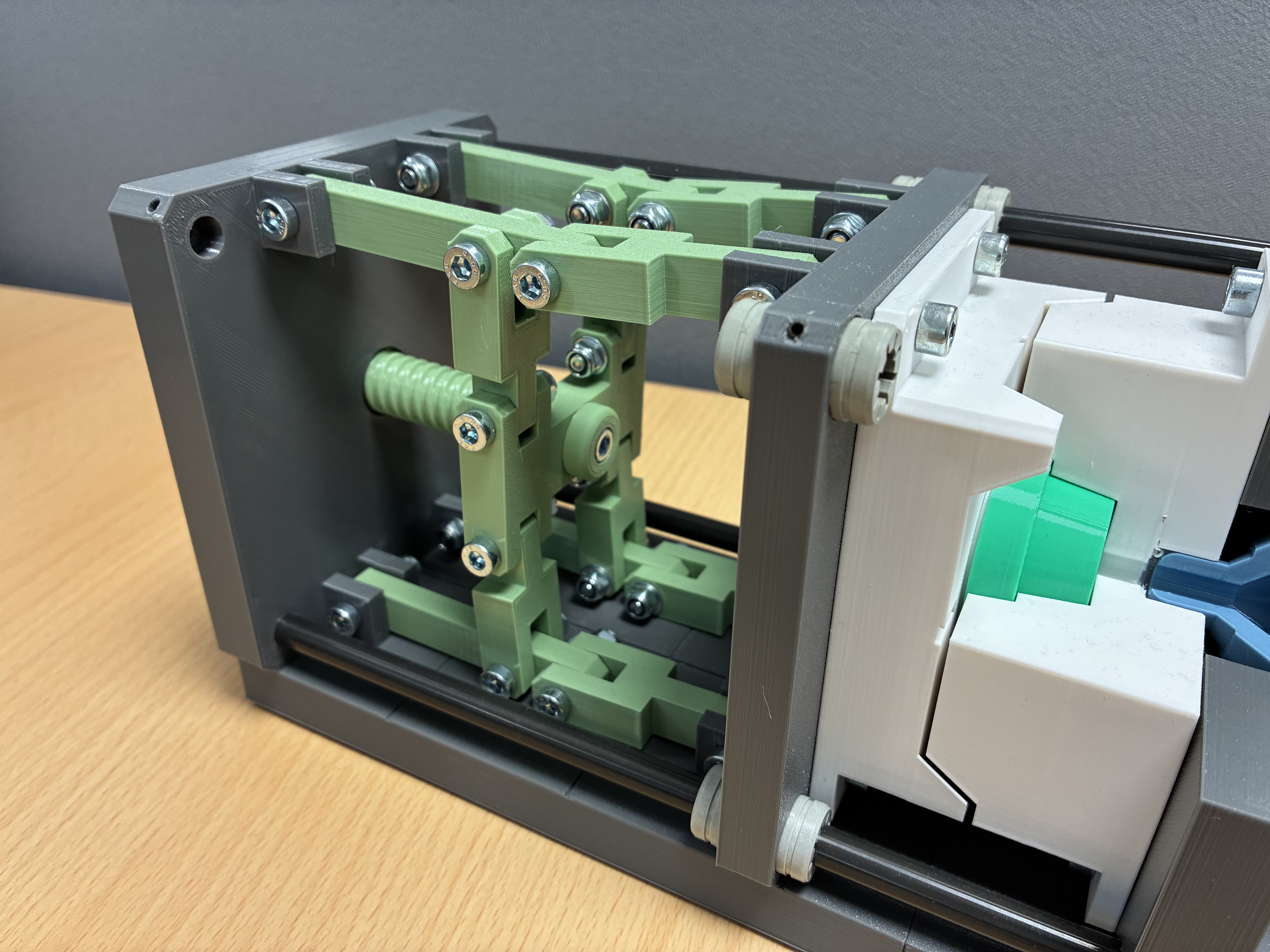 Injection Molding Machine Model — miniatura 6