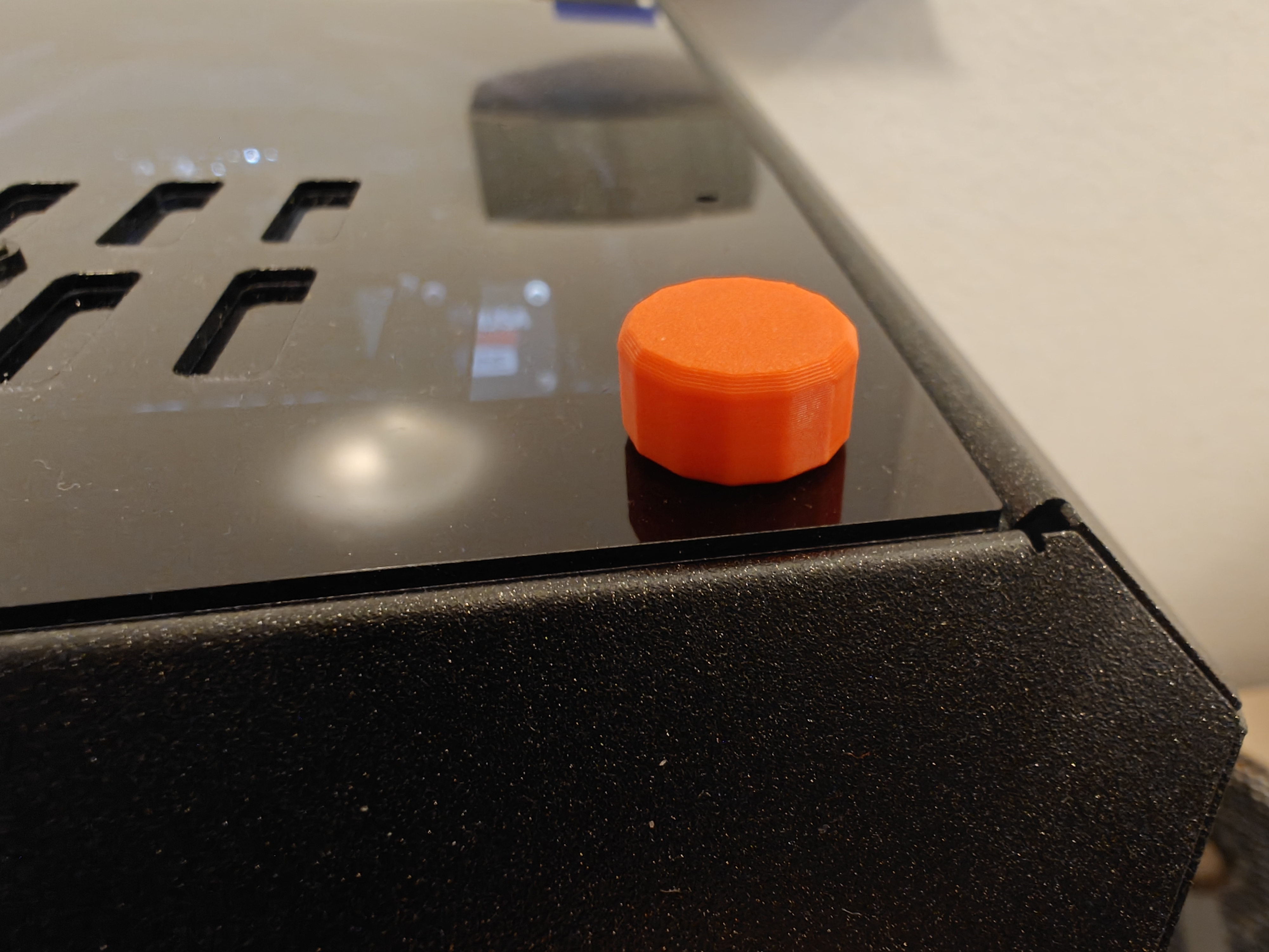 Core One - Top cover quick access magnets - remix for 8x3 magnets