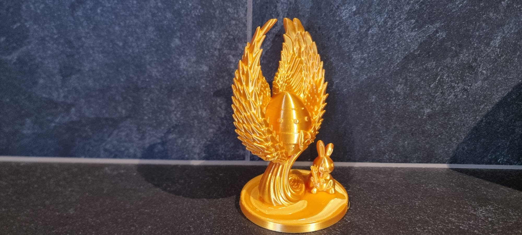 Golden Winged Egg — thumbnail 3