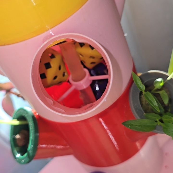 Table Top Hydroponics with a tube feeder by Pumpkinpooh | Download free ...