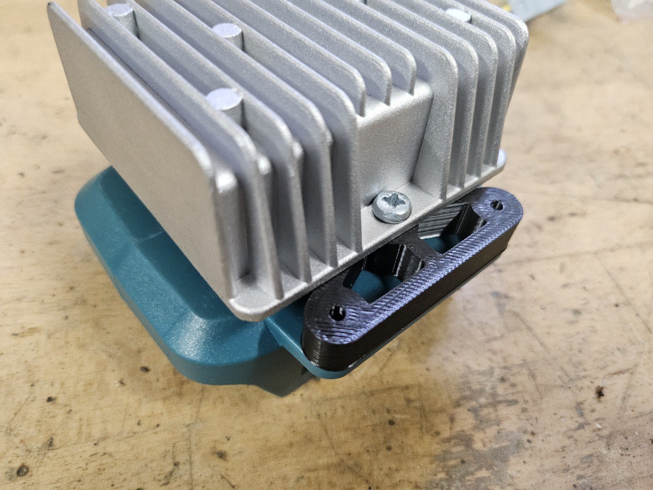 Joiner pieces for Makita DC DC converter