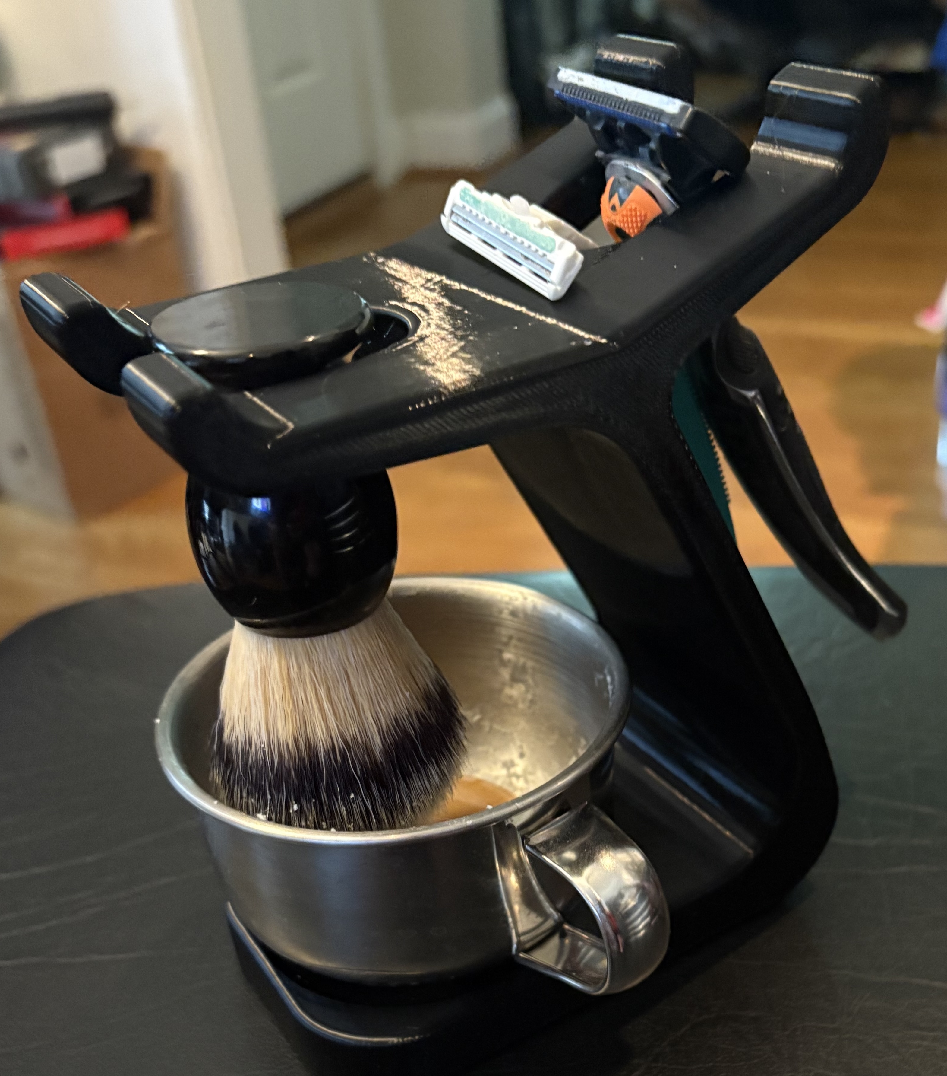 Shave Brush Razor Stand