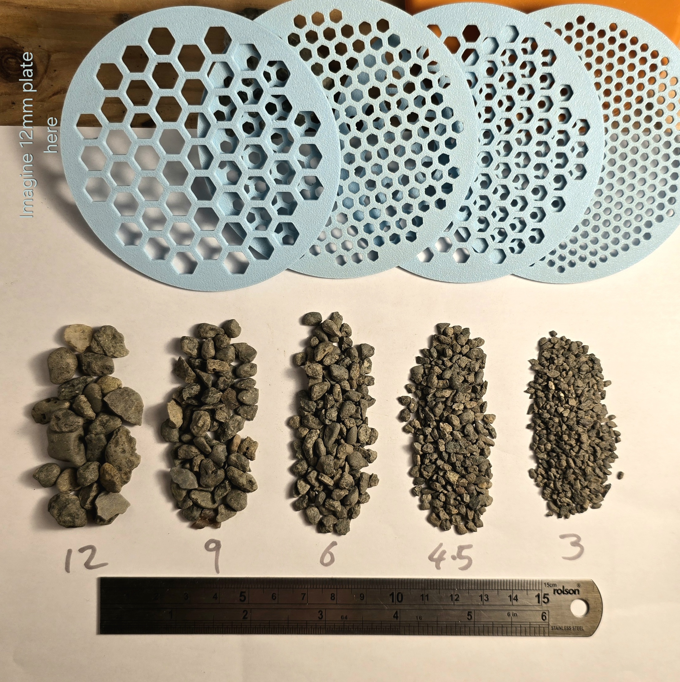 Miniatura 5 do modelo 3D Stackable Sifter/Sieve 1mm - 12mm