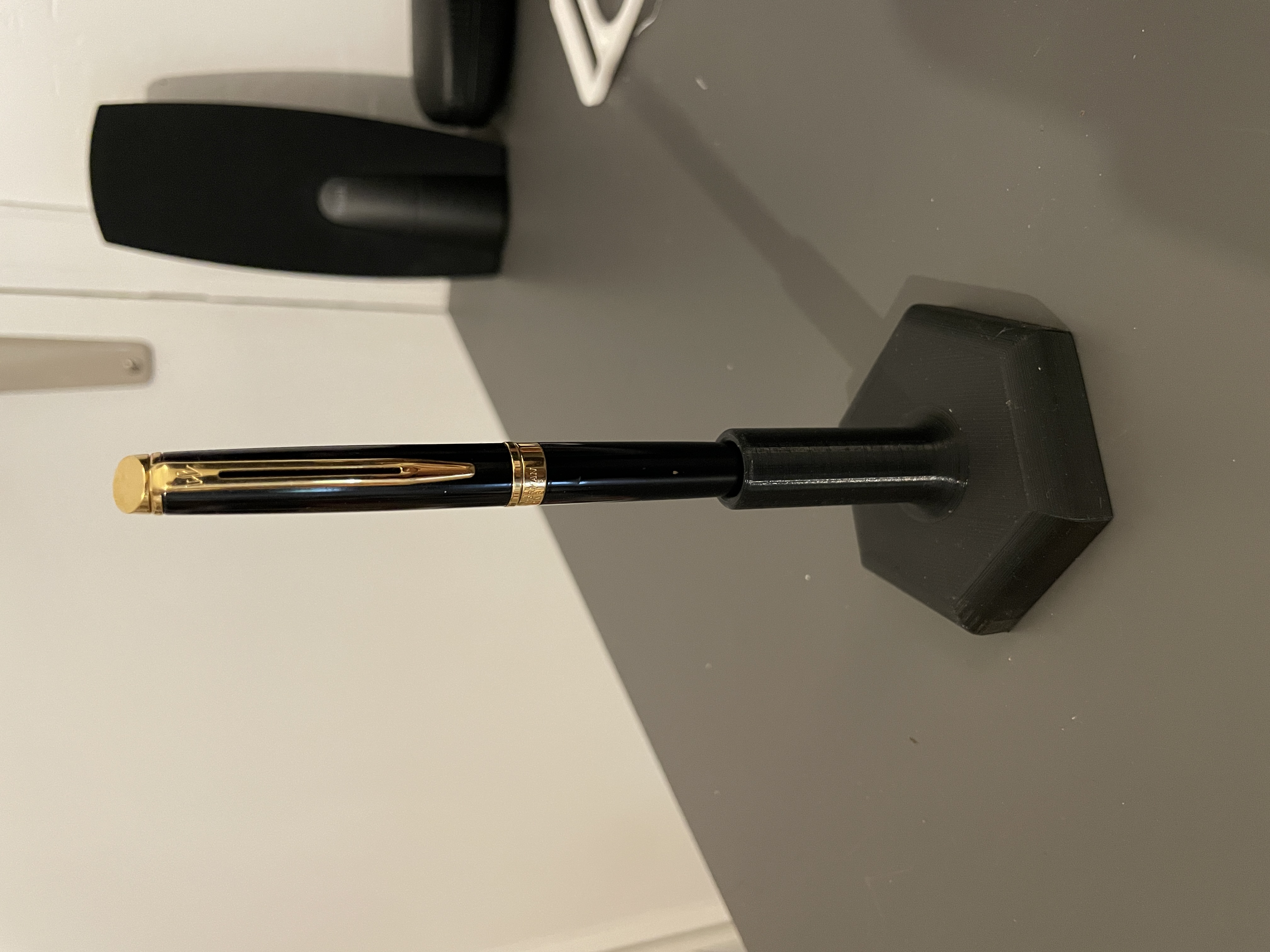 Pen Stand – Waterman Paris