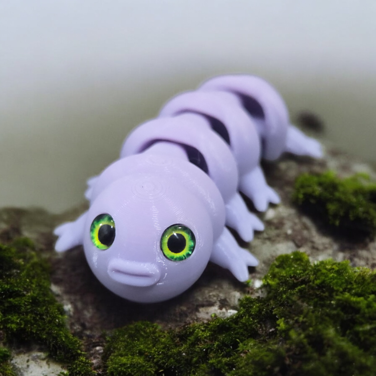 Tardigrade Articulated keychain - 6mm glass eye compatible