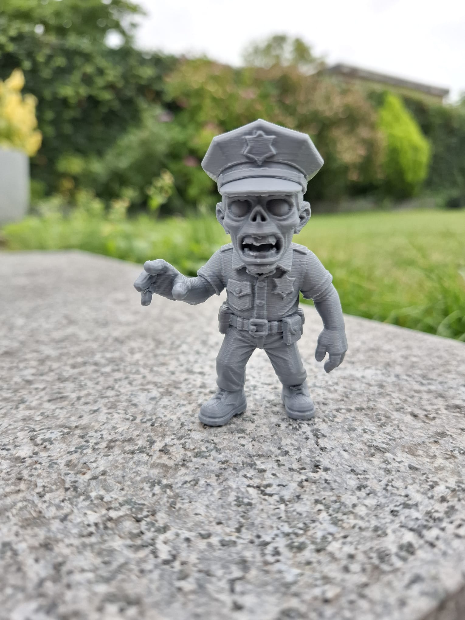 Cartoon Zombie Cop