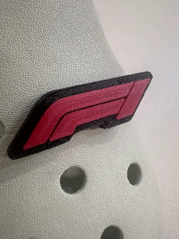 F1 themed Croc jibbits/charm clog charm.