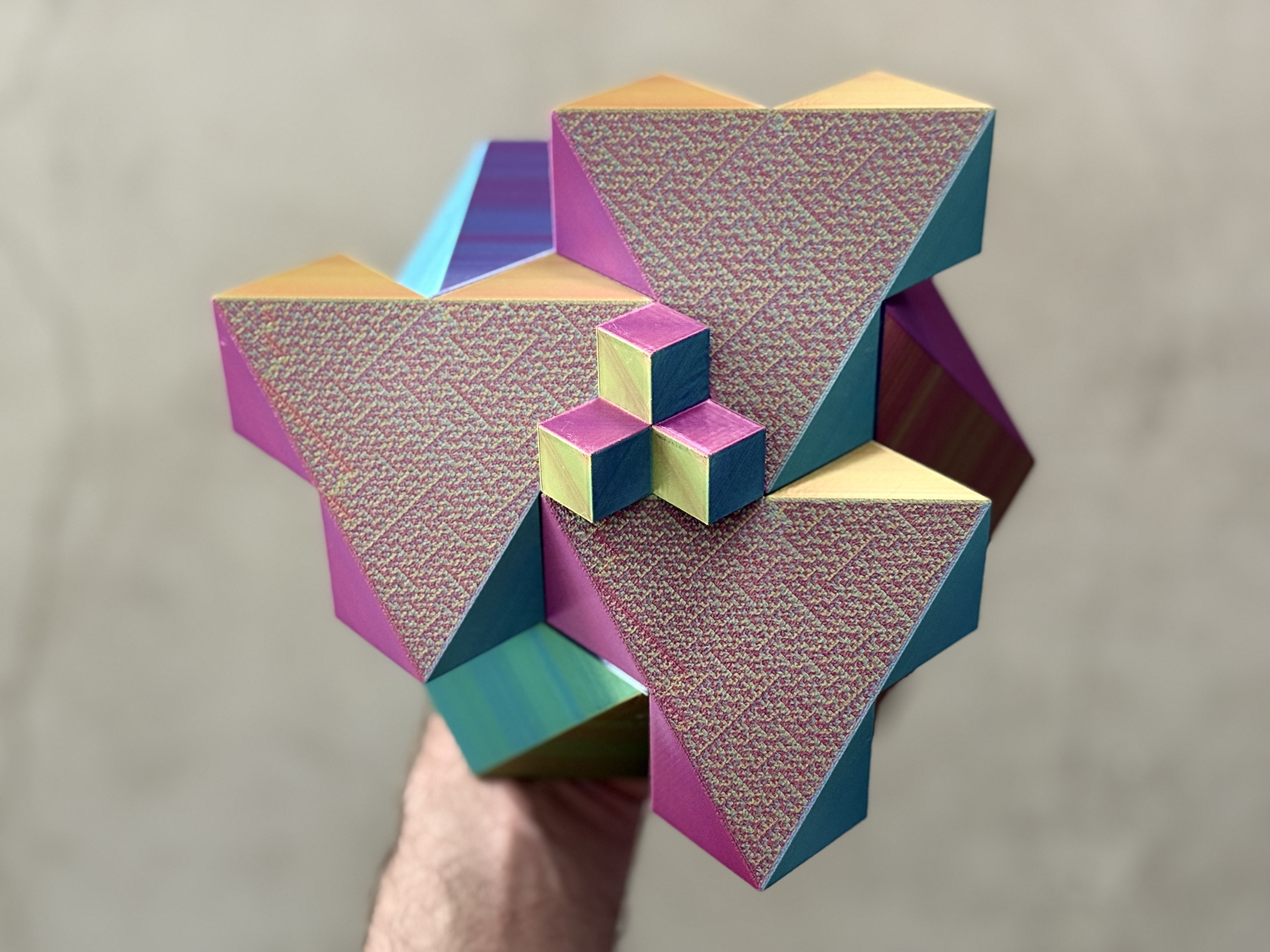 The Cubic Cluster: New Block for Endless Design Blocks — miniatura 2