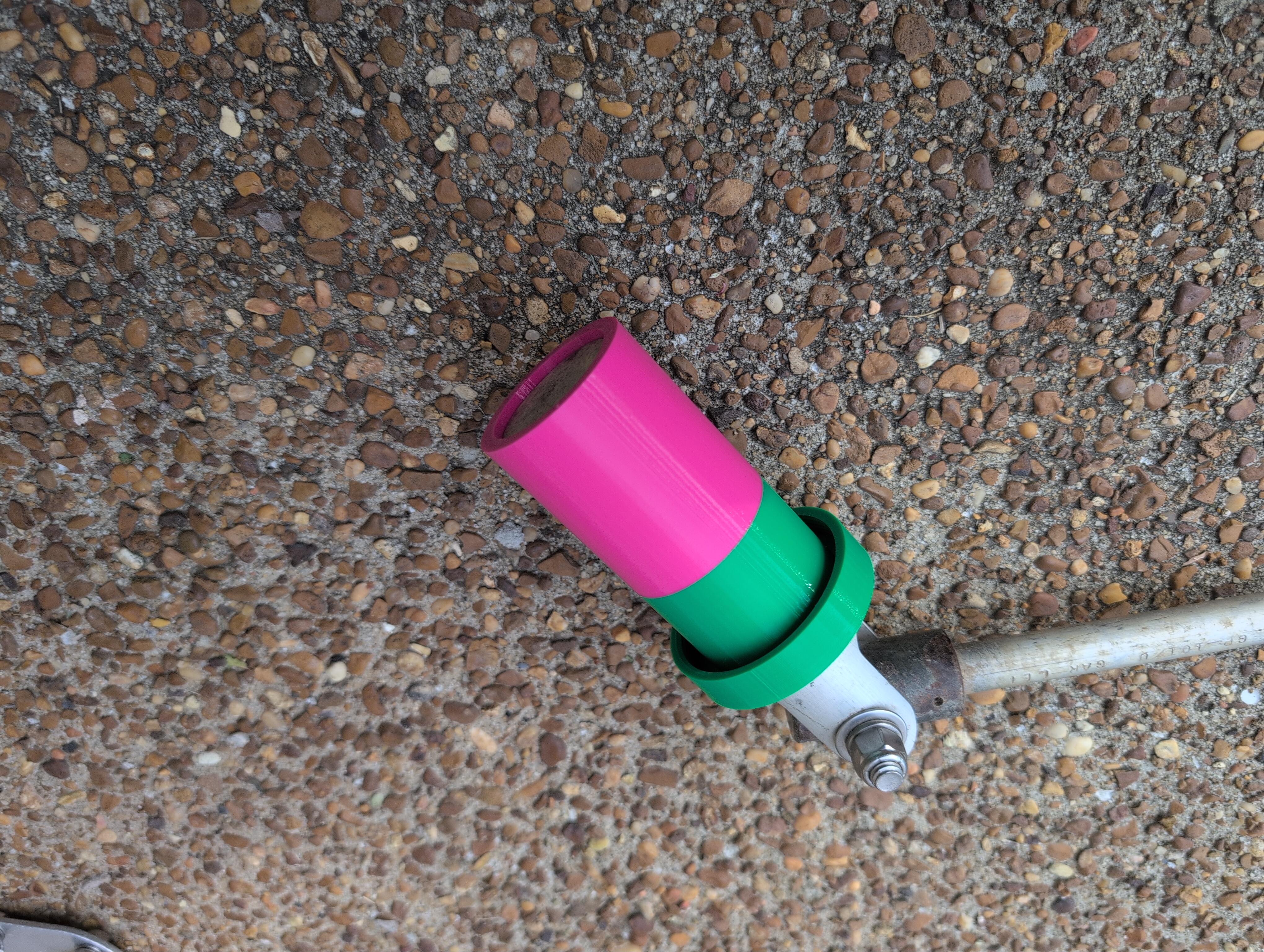 DX Commander 12.4 M Mast Swivel Base Adapter