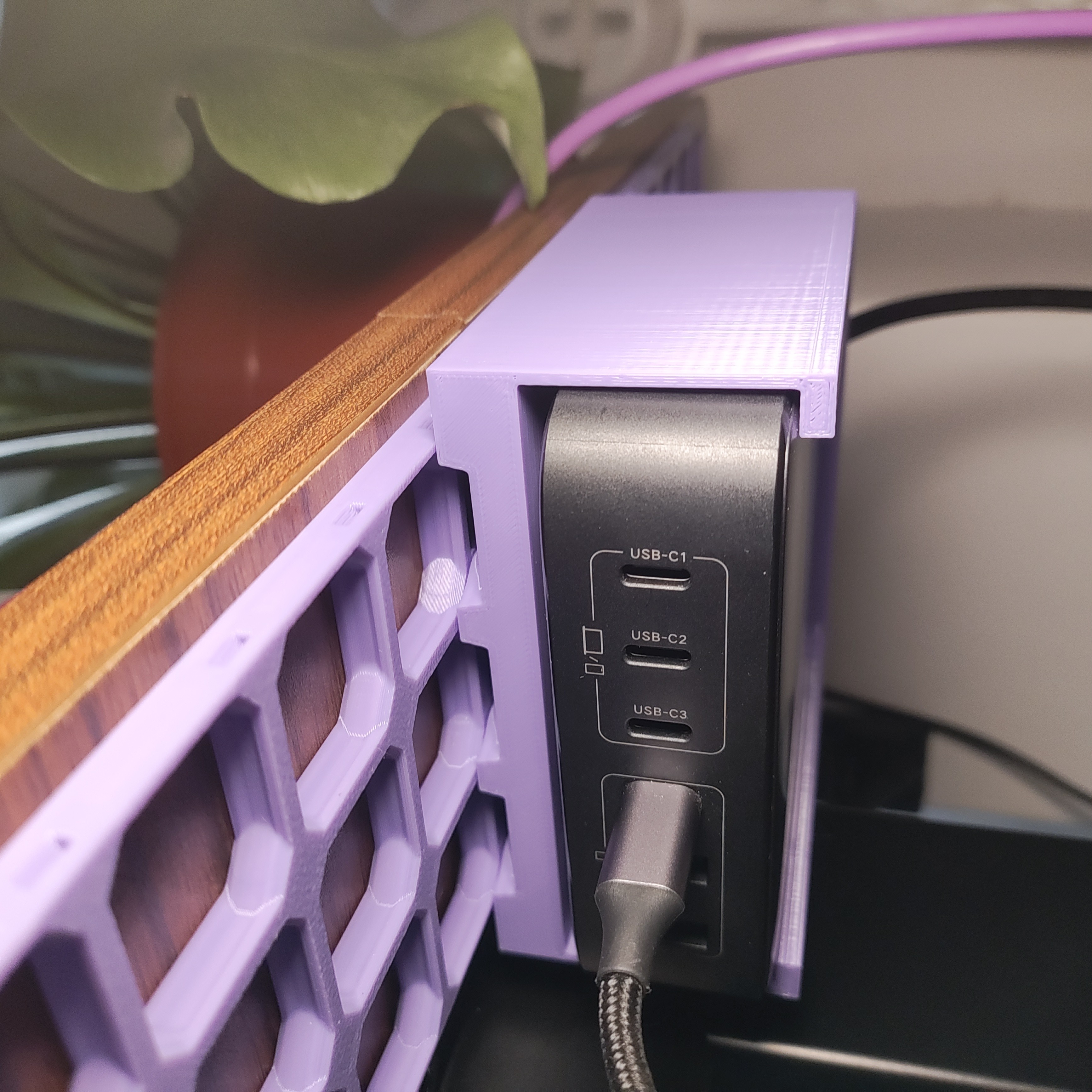 Ugreen Nexode 200W Multiconnect openGrid Underware Mount