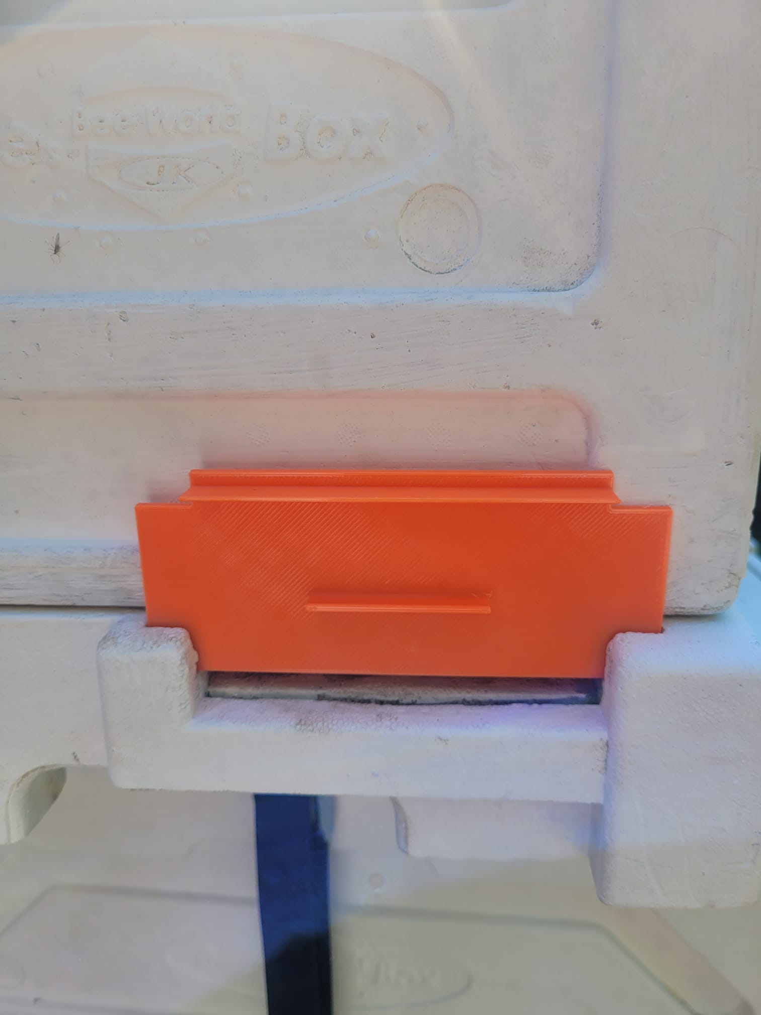 Paradise Honey Nucleus box entrance reducer