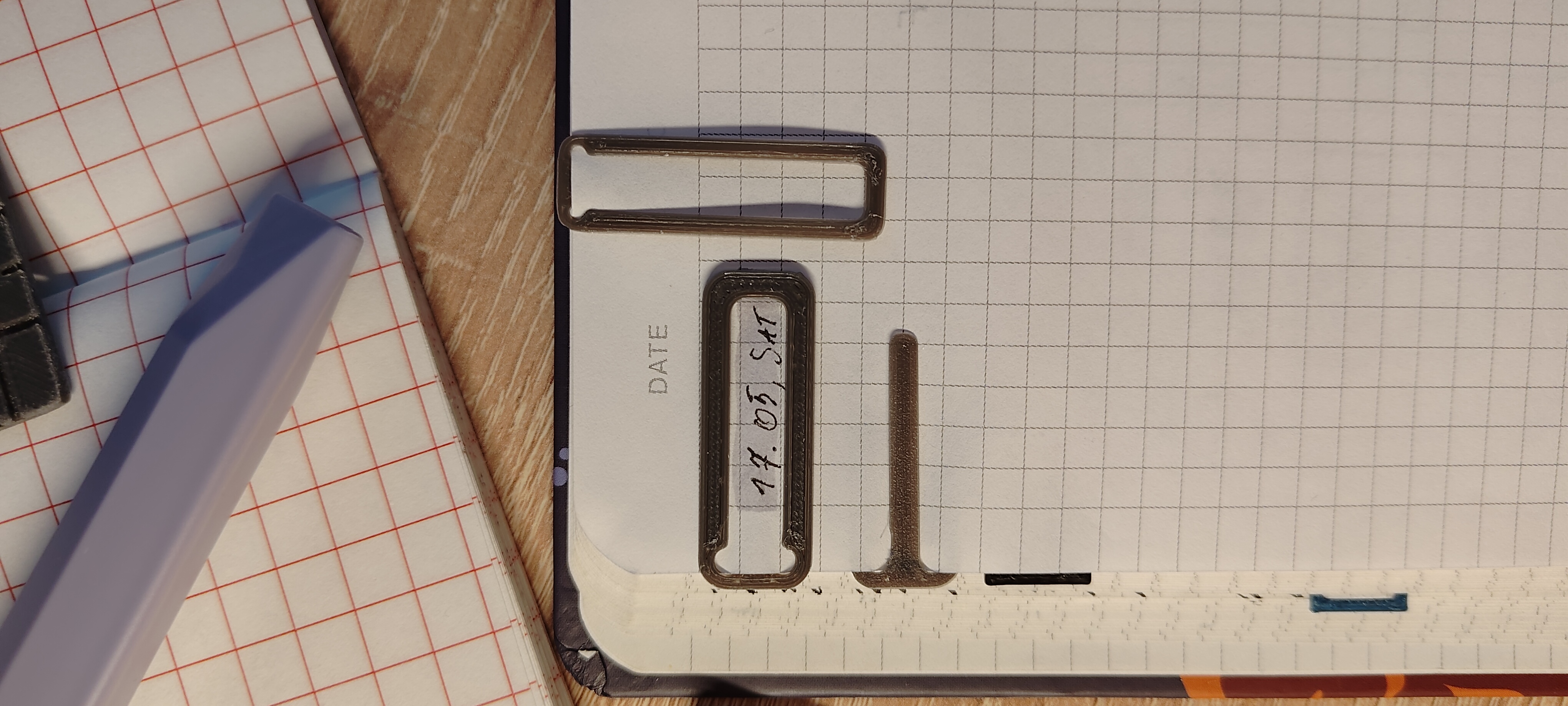 Parametrized bookmark (openscad) — miniatura 2