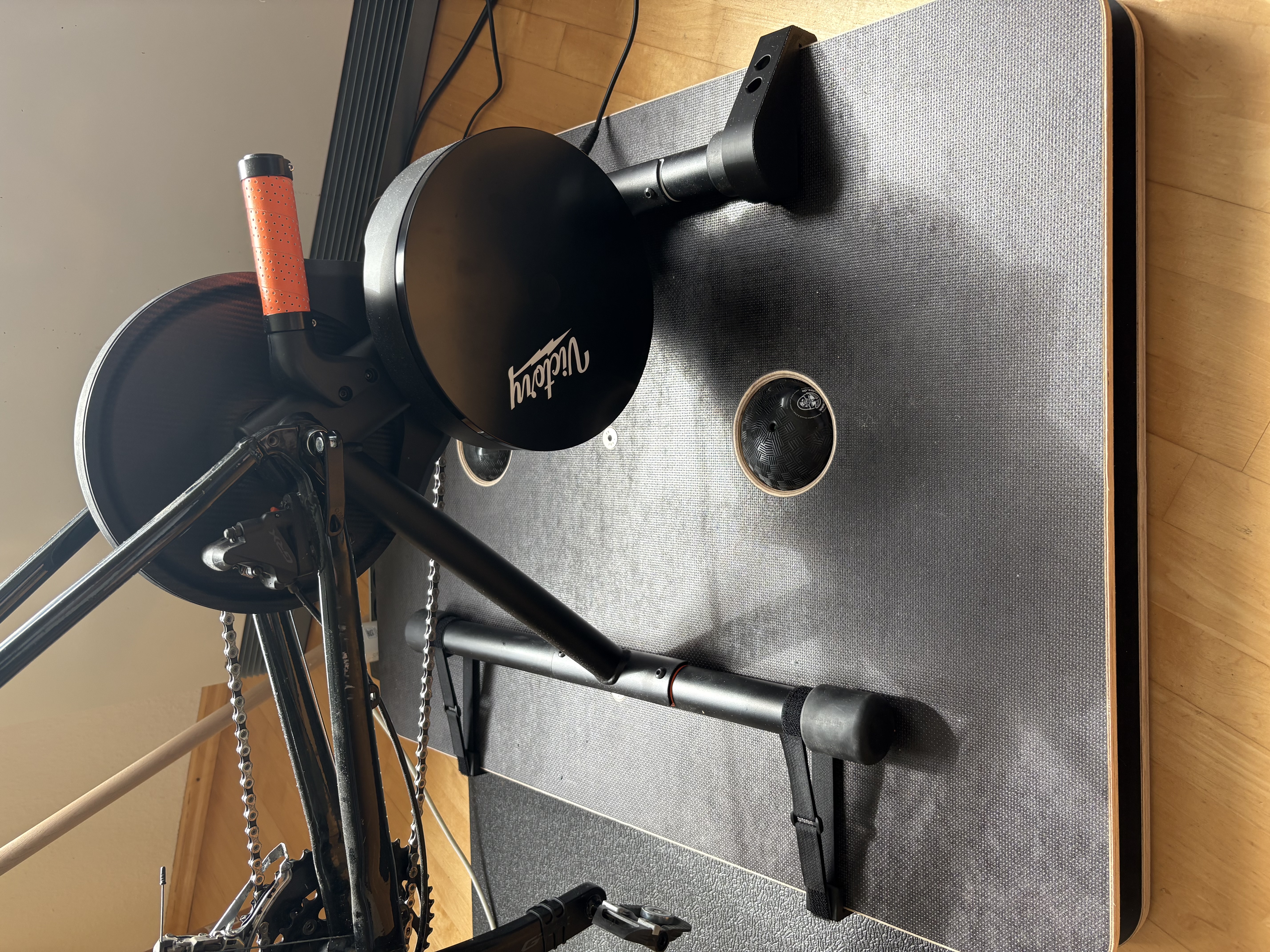 JetBlack Victory Rockerplate Mount Befestigung