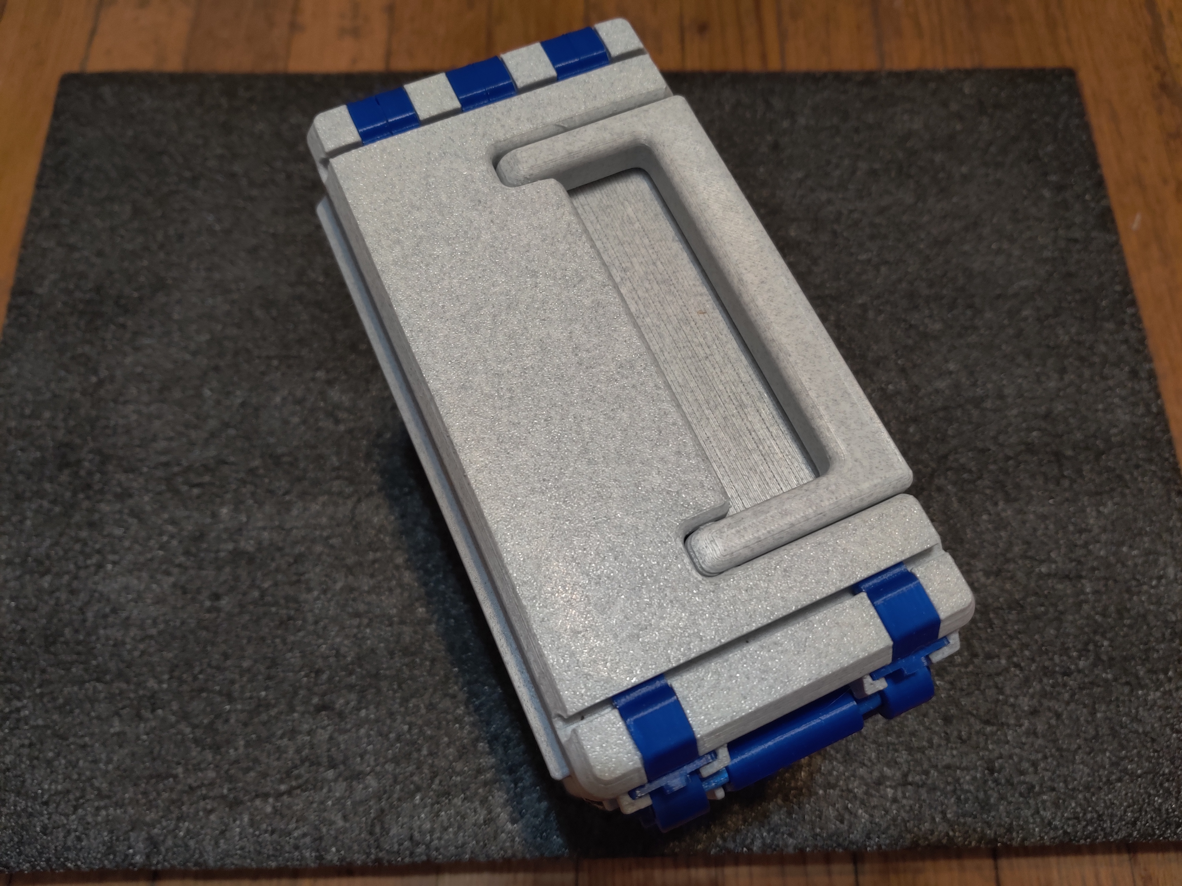 Strapped Box V1 — miniatura 2