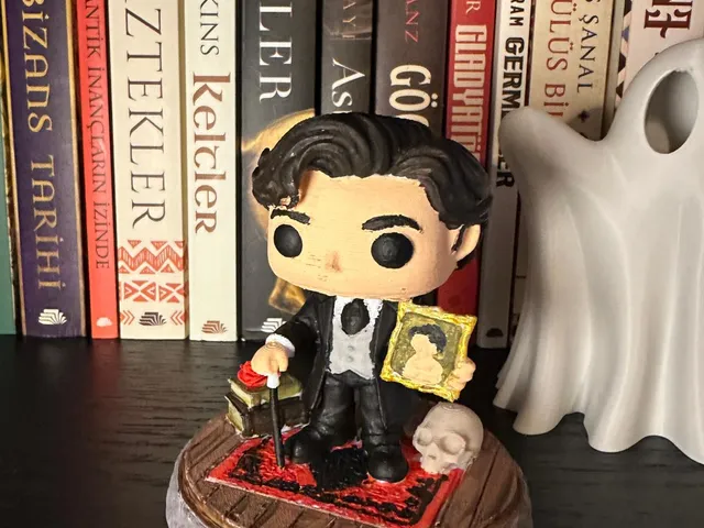 Dorian Gray Figure - Eternal Youth & Gothic Literature Art