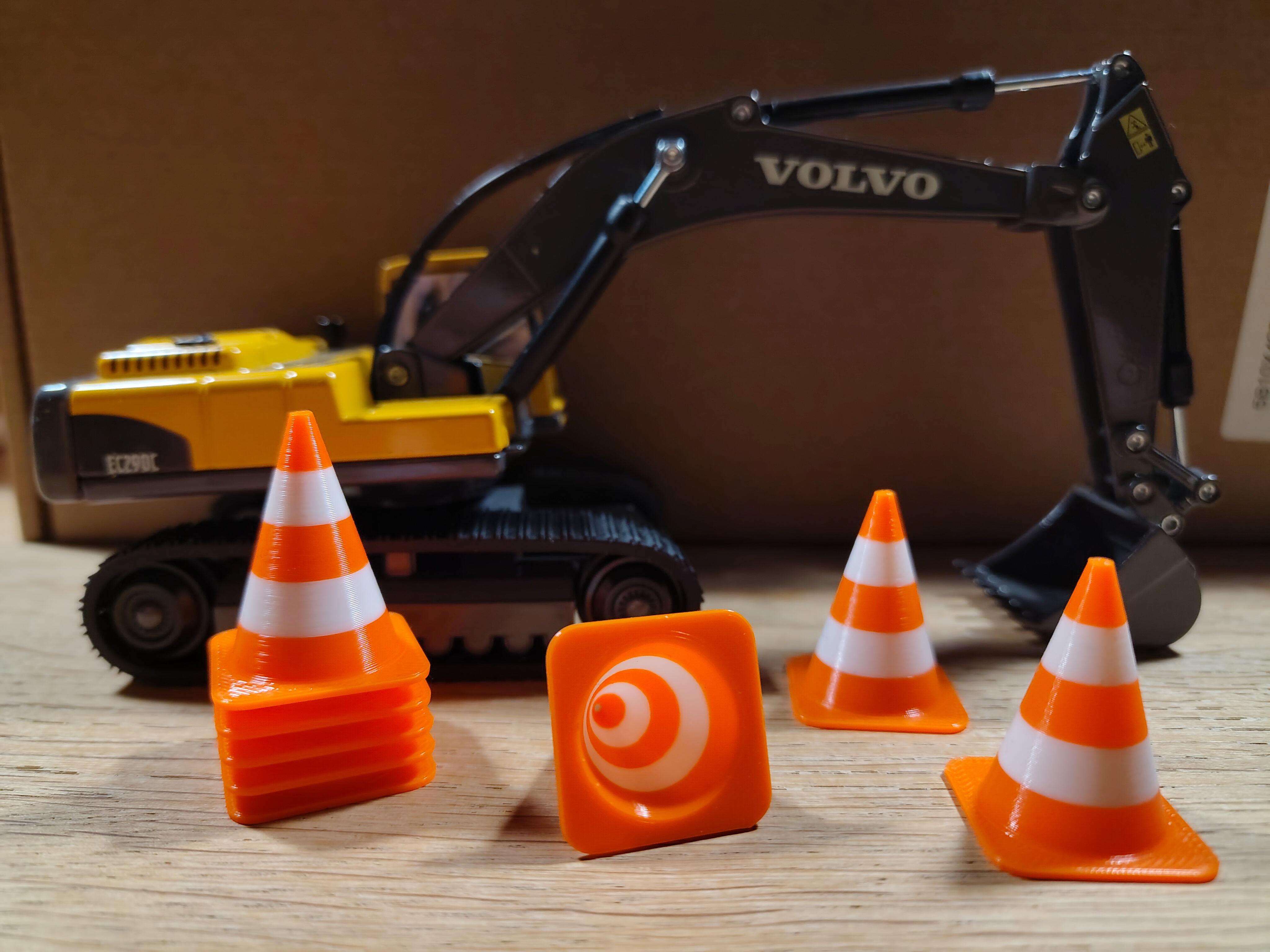 Spielzeug Baustellen Pylon Traffic Cone Bruder