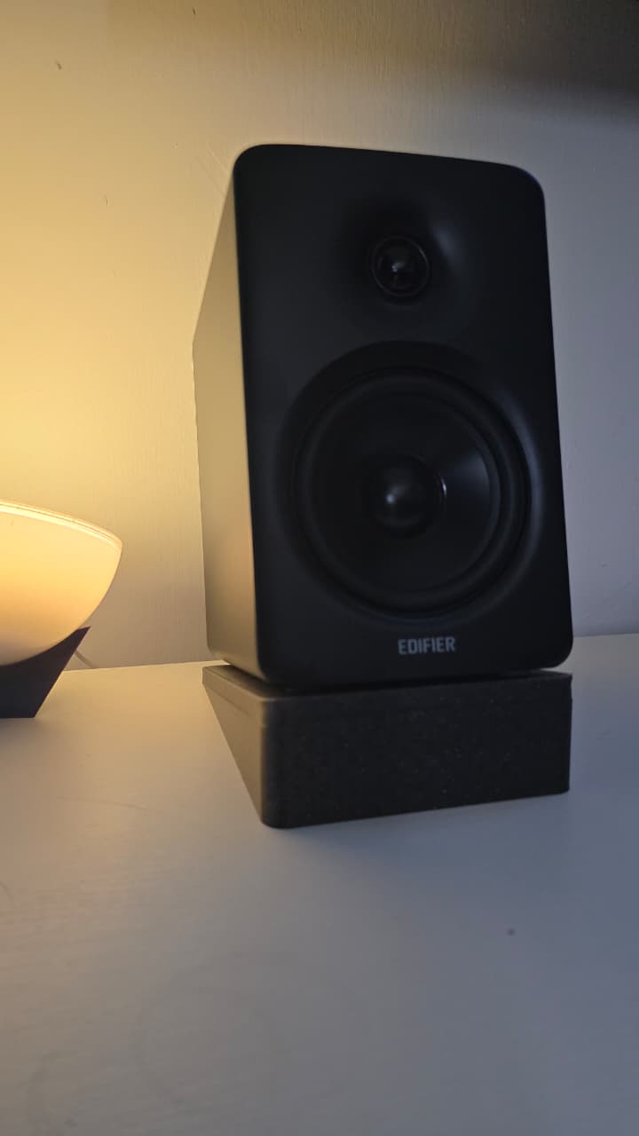Edifier M90 Stand — miniatura 2