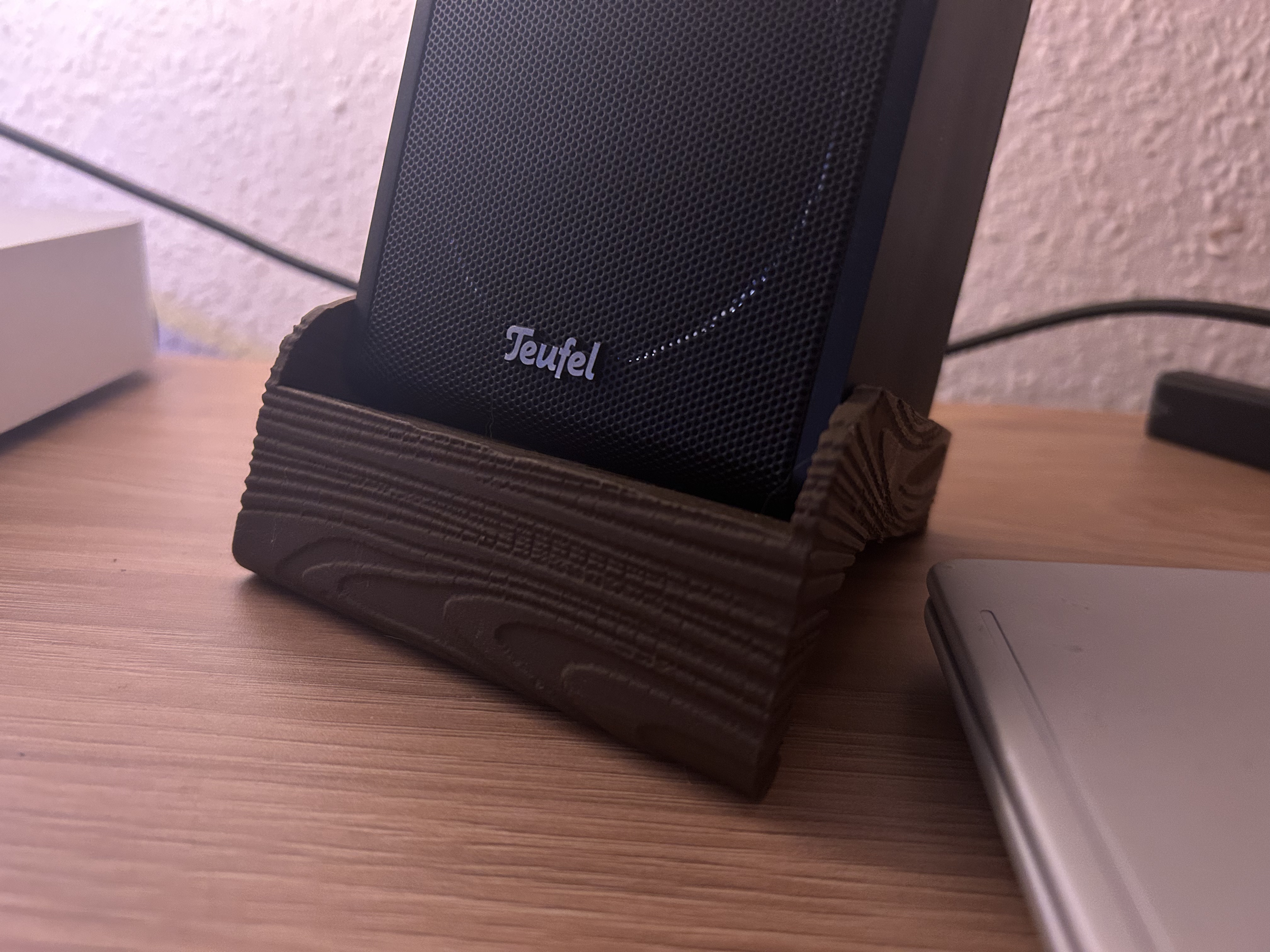 Stand for Teufel Concept 5.1 Speakers