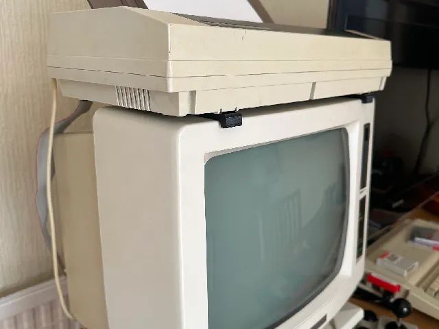 Amstrad PCW 8256/8512 Printer on Monitor Bracket