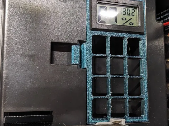 Thermometer door mount for ad5m
