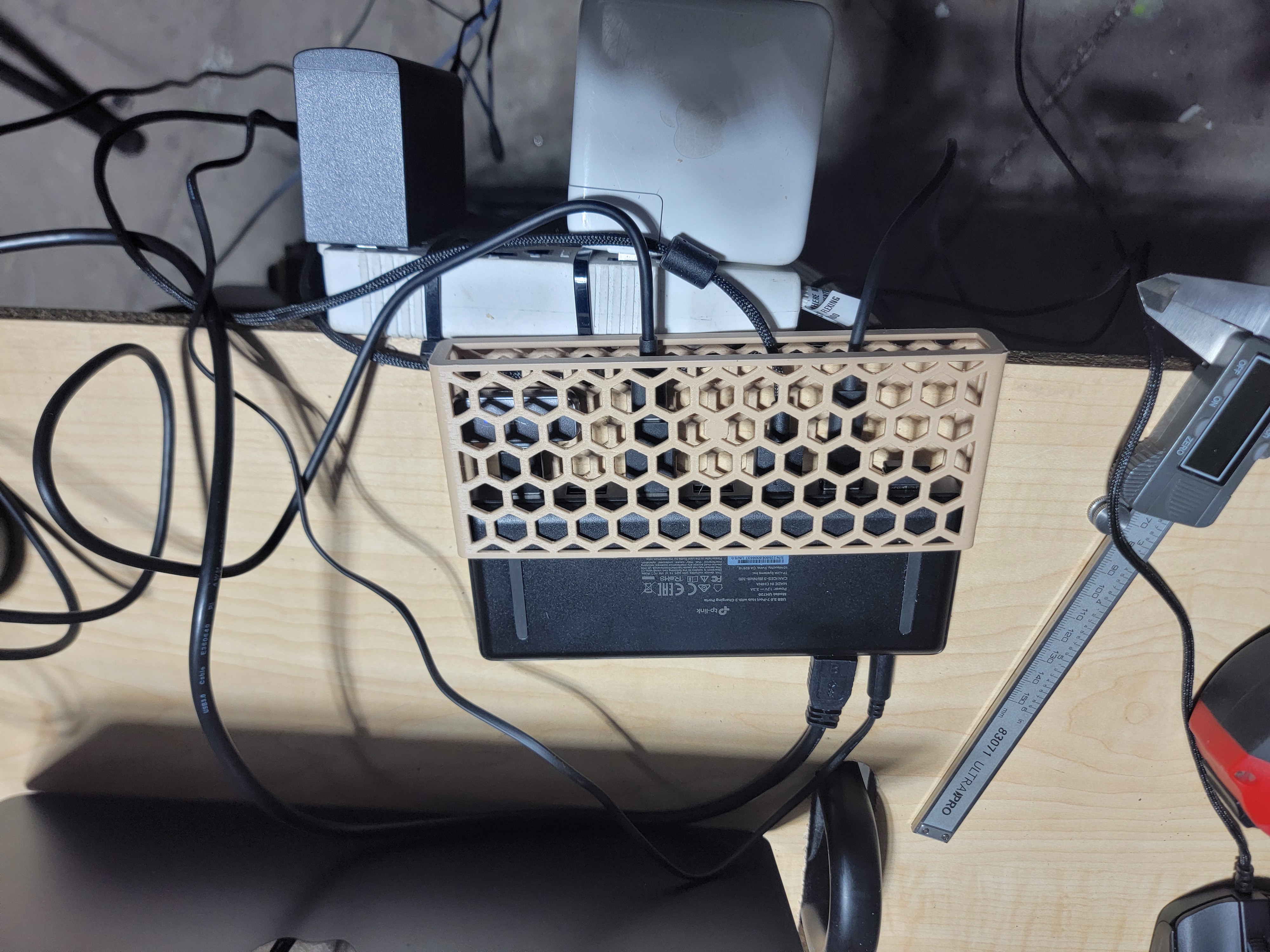 Case for tp link  model uh720 usb hub. Credit hangarmanagement.ca please