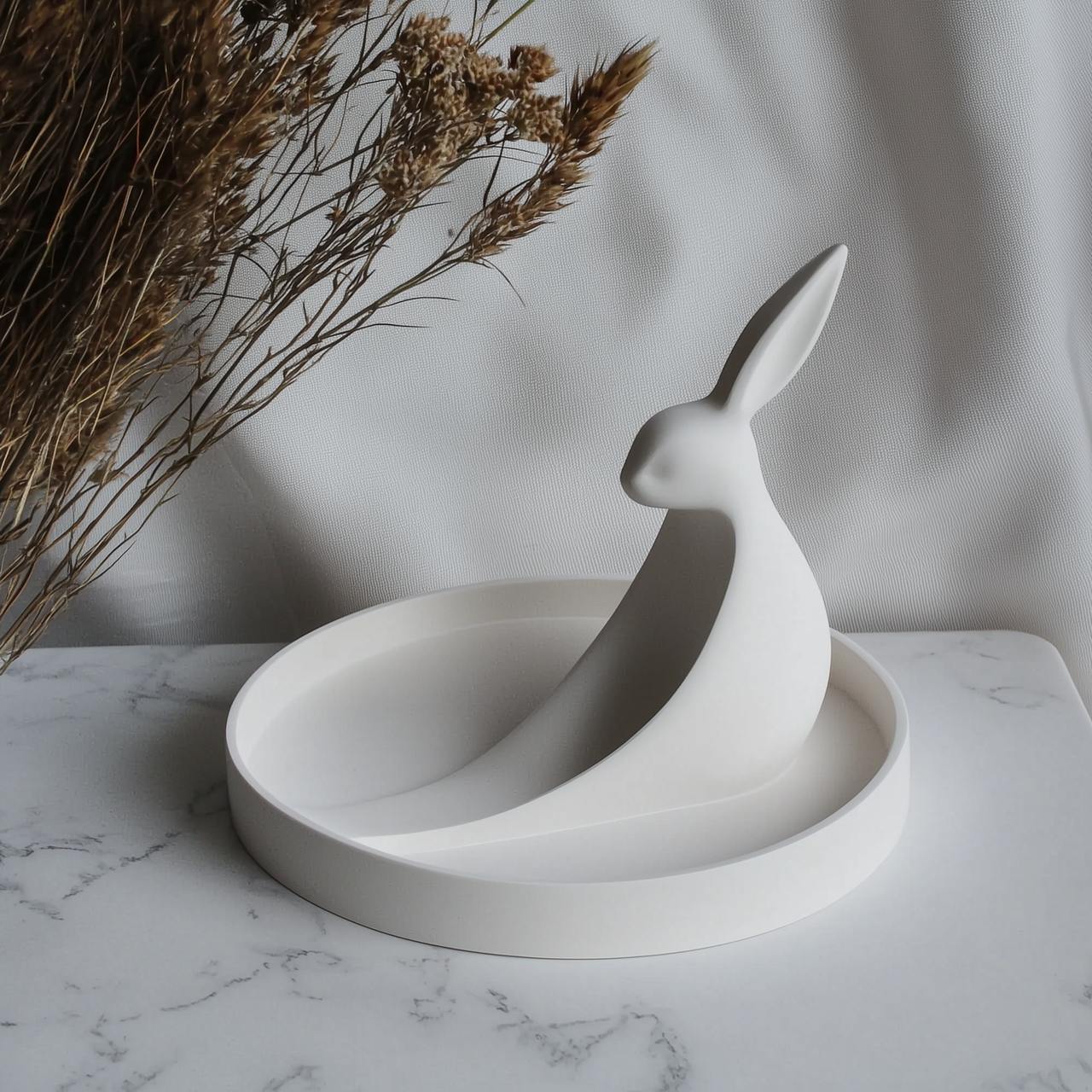 Hare Tray