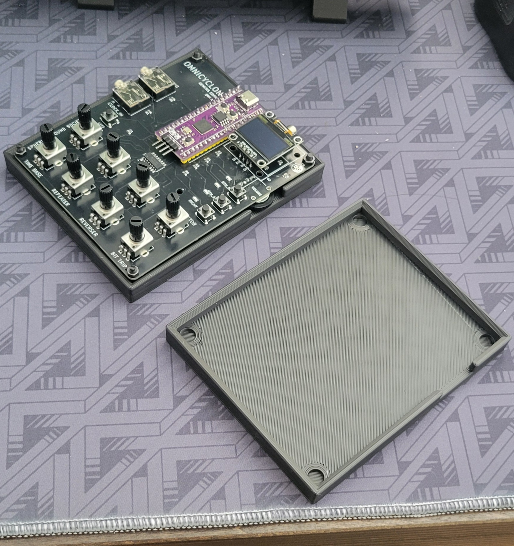 Synthesizer Case - OMNICYCLONE/FLOURINE/WINTERMUTE/ONO-SENDAI