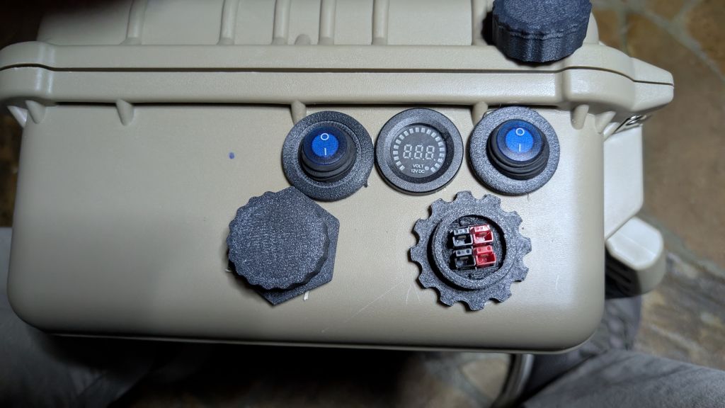 Shorter Powerpole Duplex Panel Mount with Screwtop and No Flange