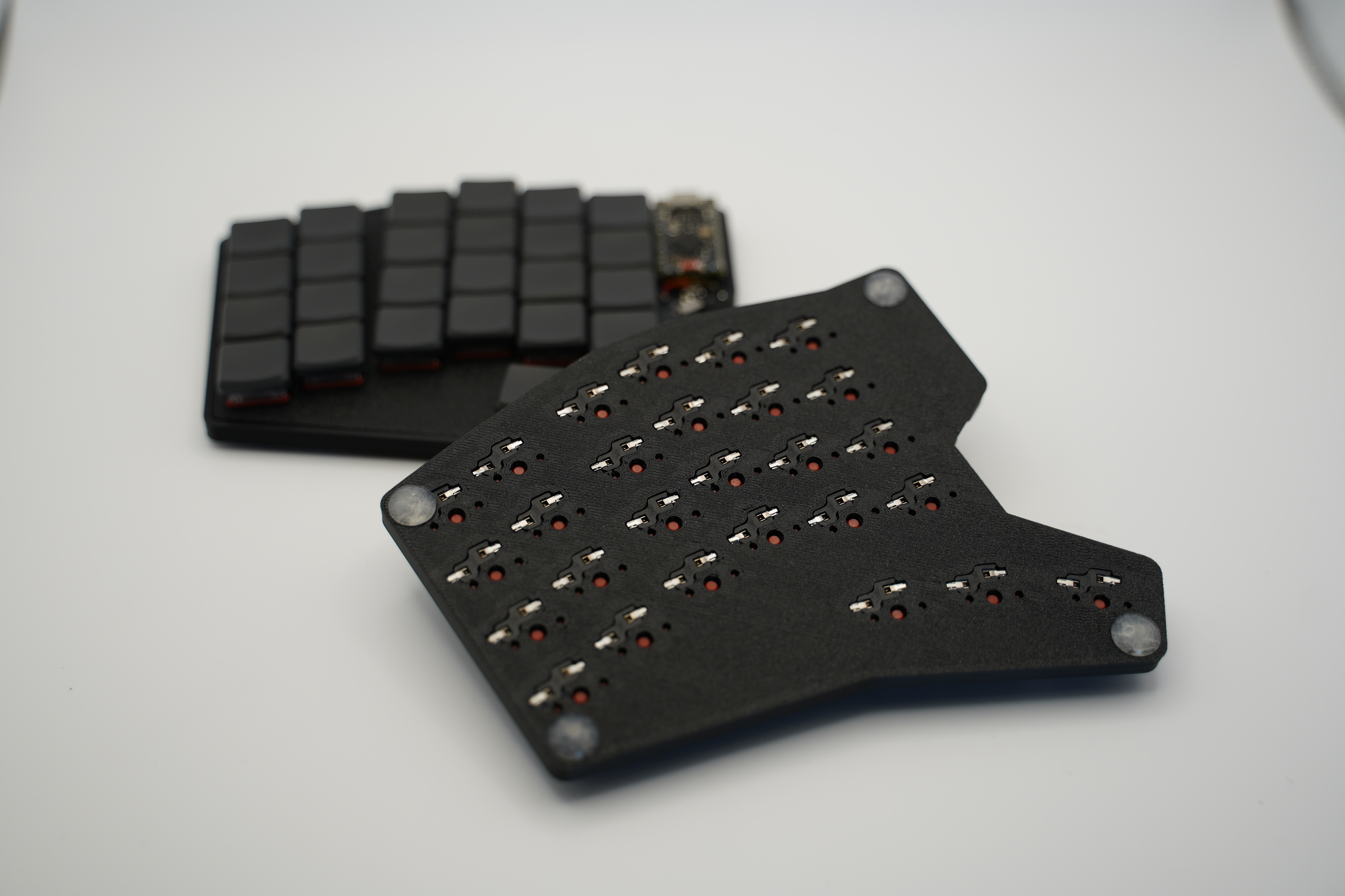 Bug54 Split Ergonomic Keyboard Case