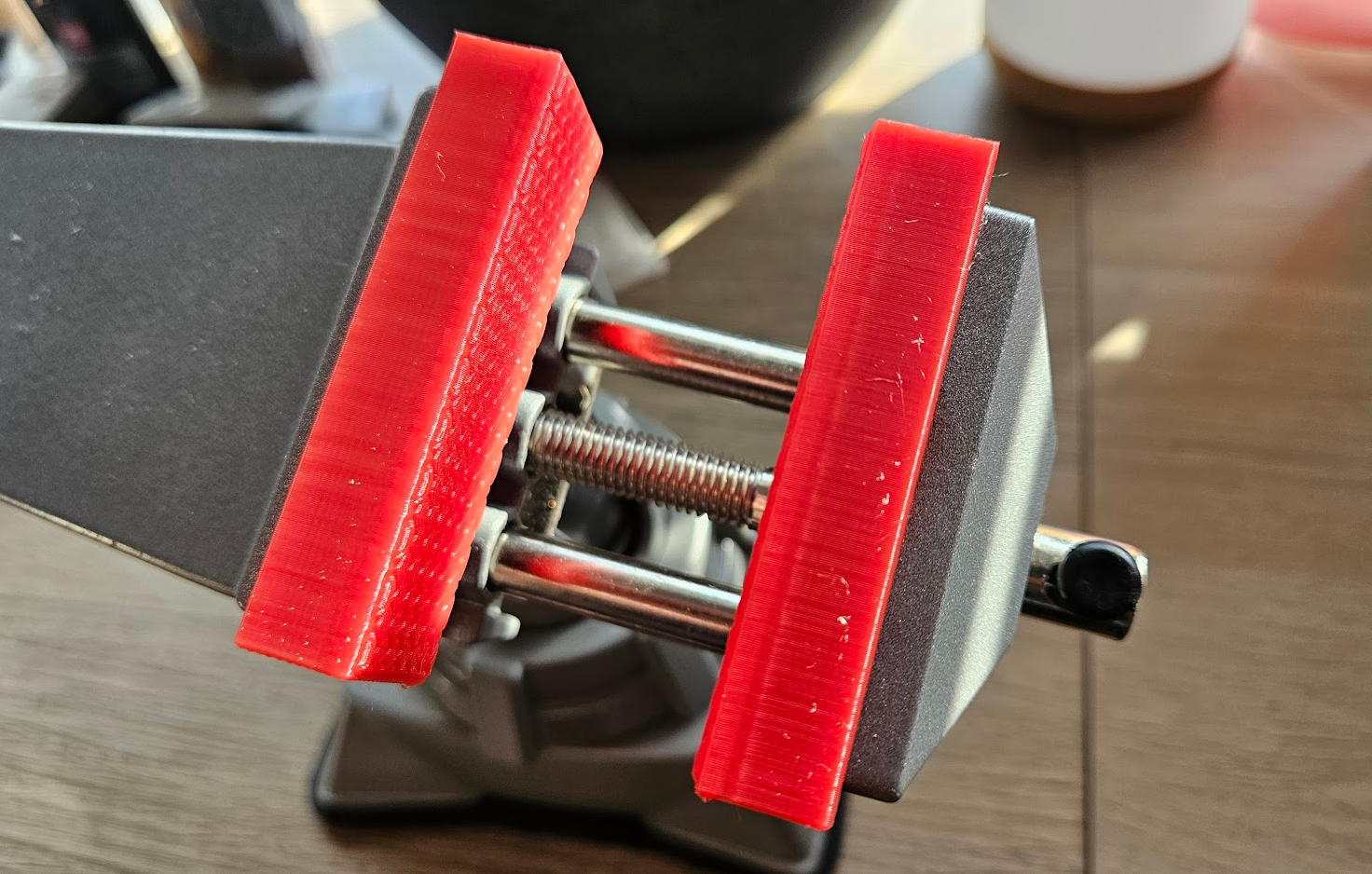 Protective jaw caps for Bessey Vacuum Base Vise