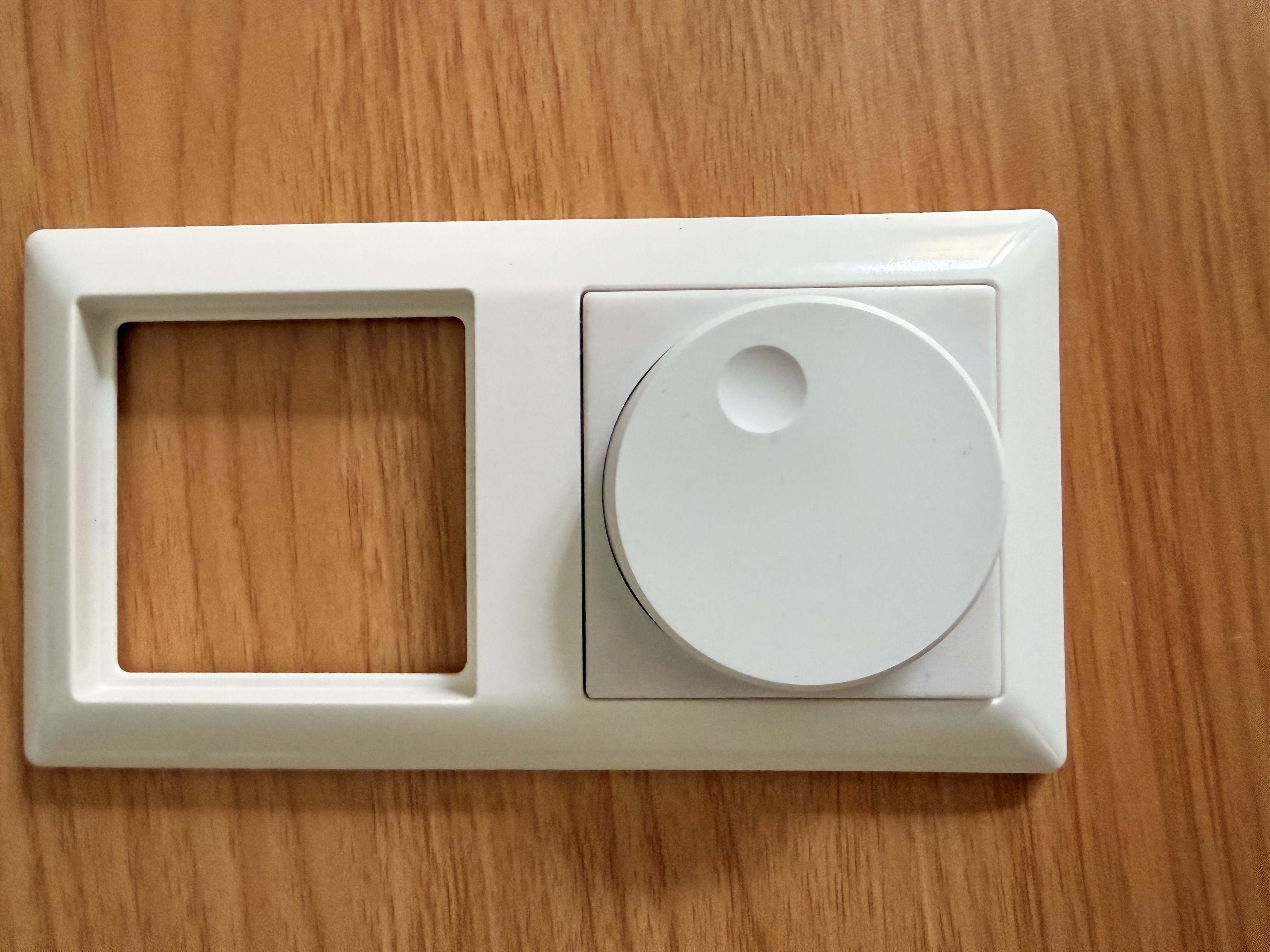 IKEA Symfonisk Sound Controller Holder for JUNG AS 500
