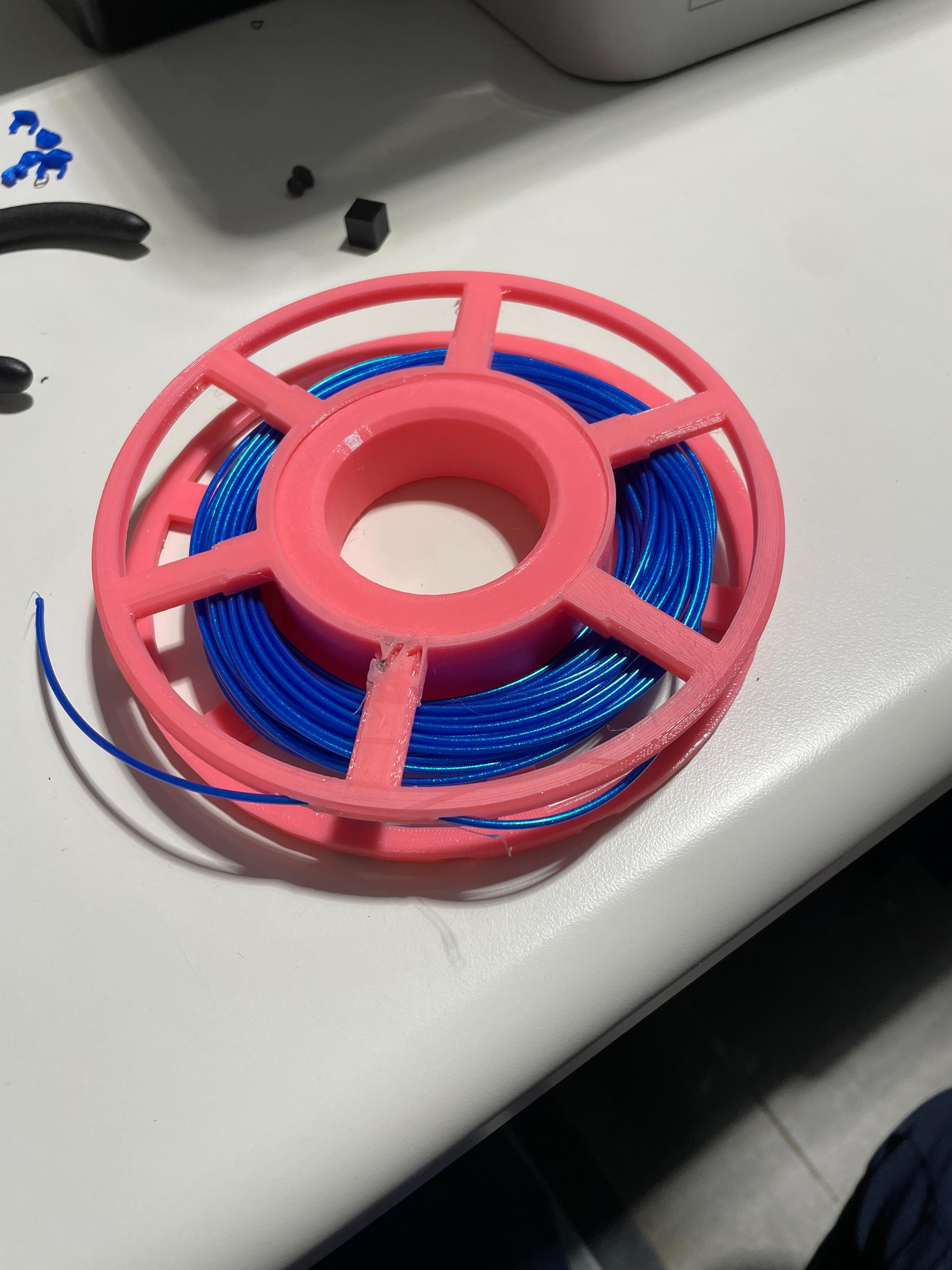 Ultimate Filament Sample Spool - Narrower Diameter Remix