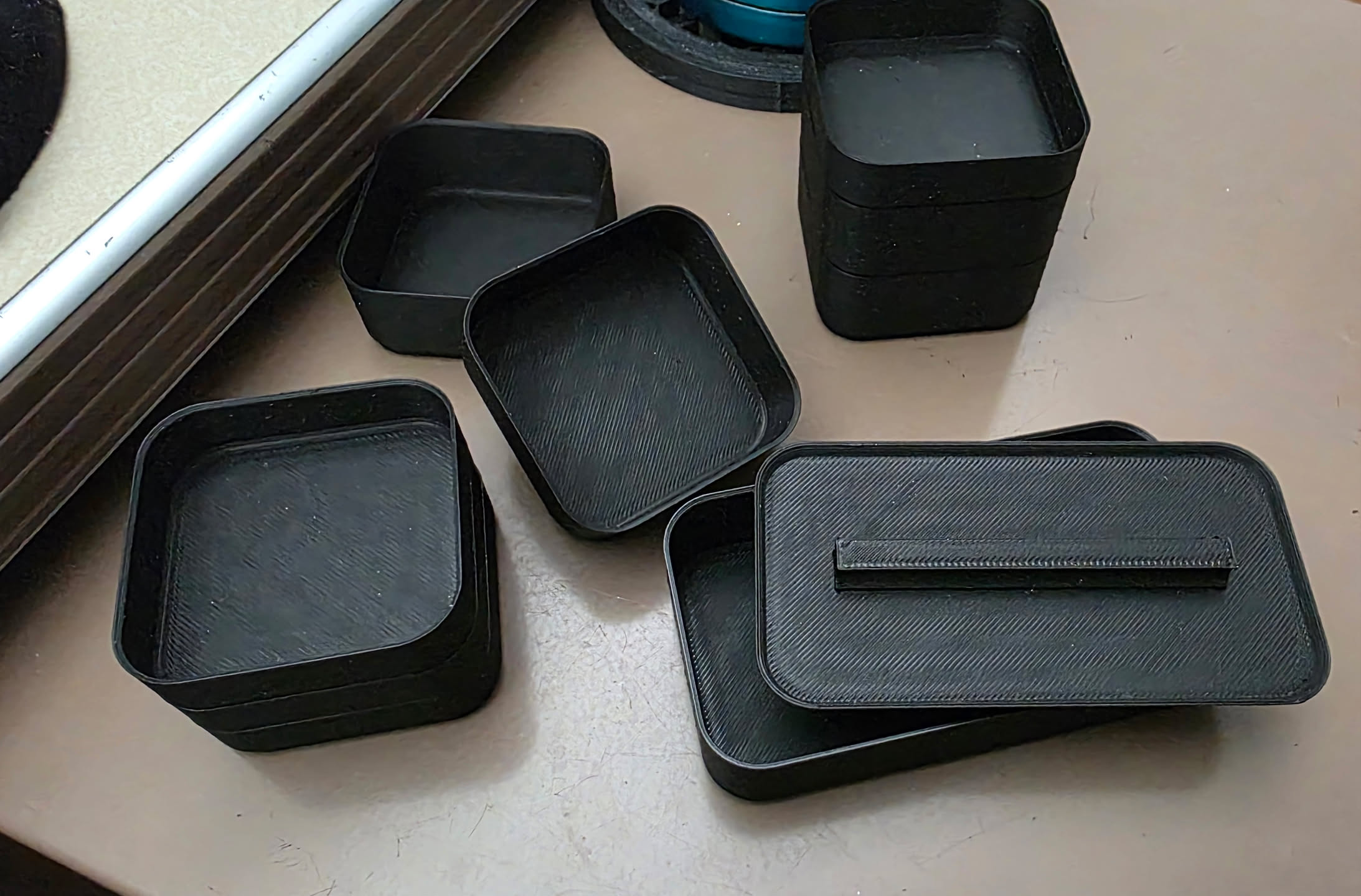 Remix of stackable trays