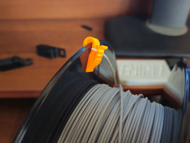 03_Filament clip 2