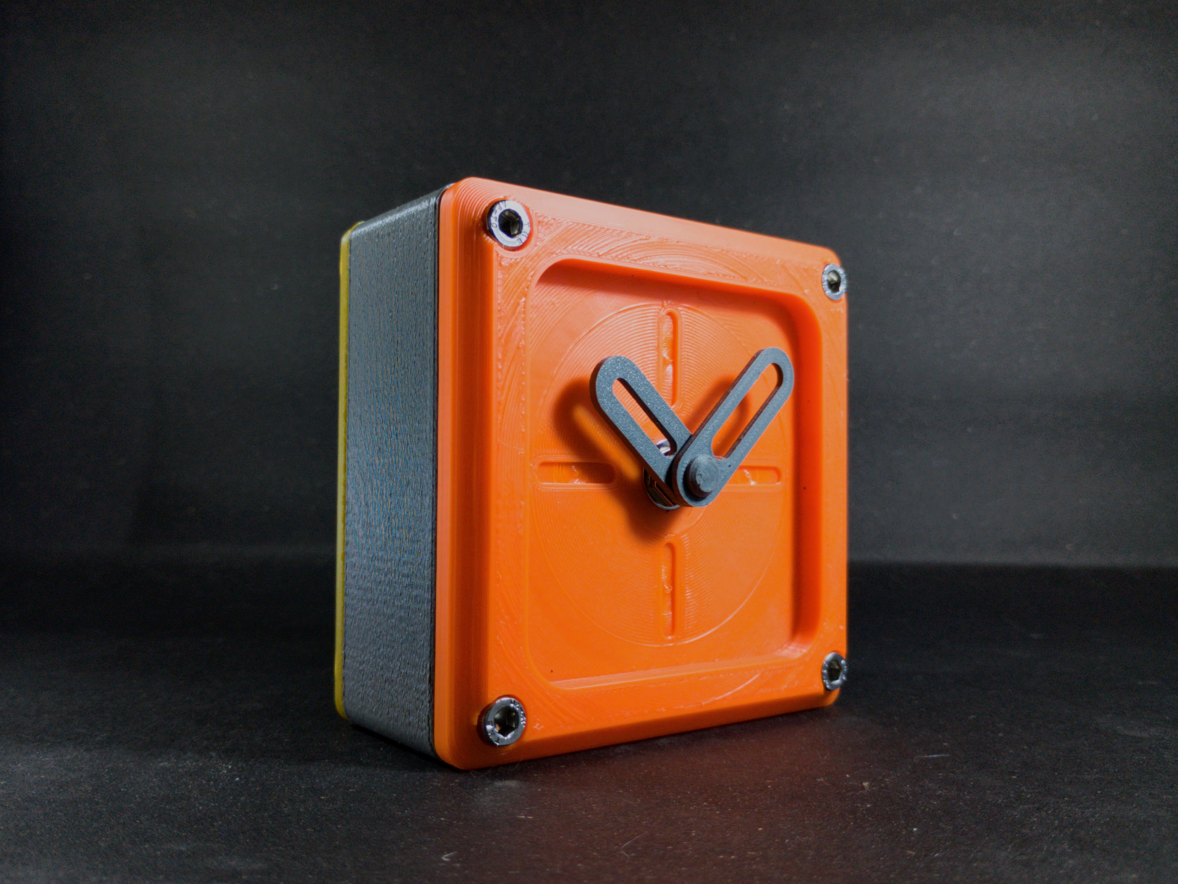 Desk Clock v1.1