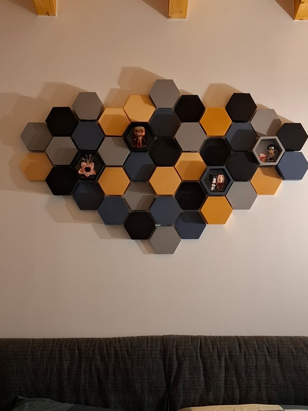 three-dimensional hexagonal wall frame