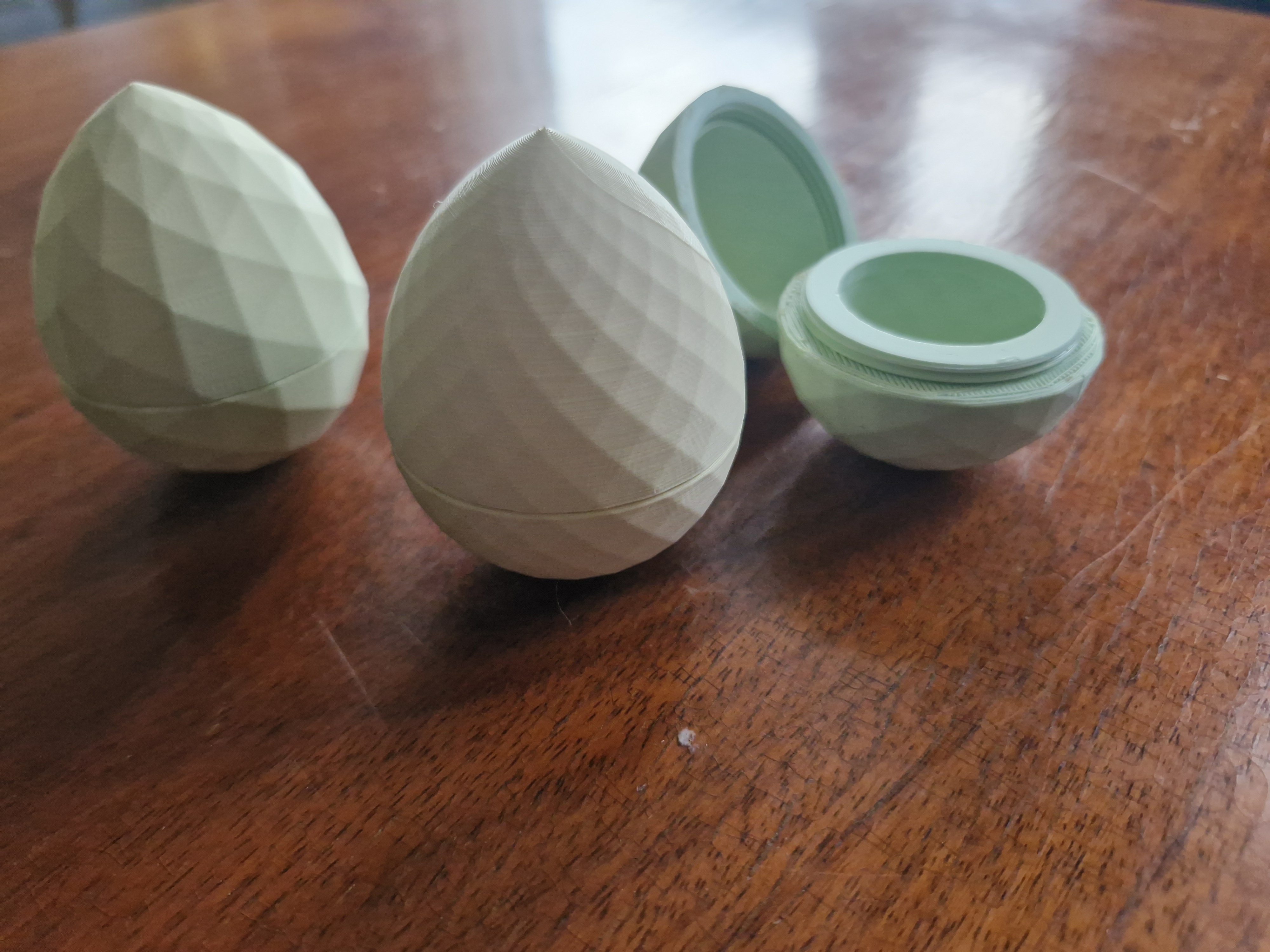 Eggs with threads