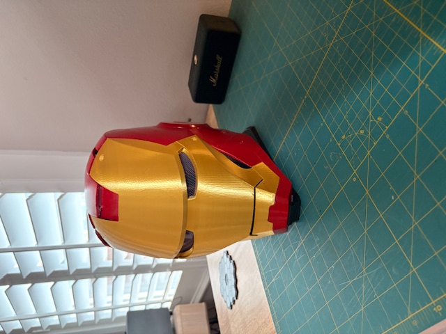simple helmet stand