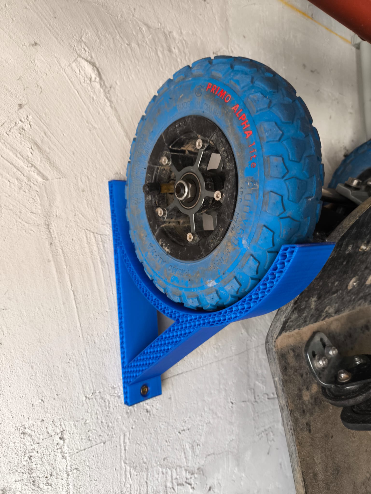 Trampa Board wallmount