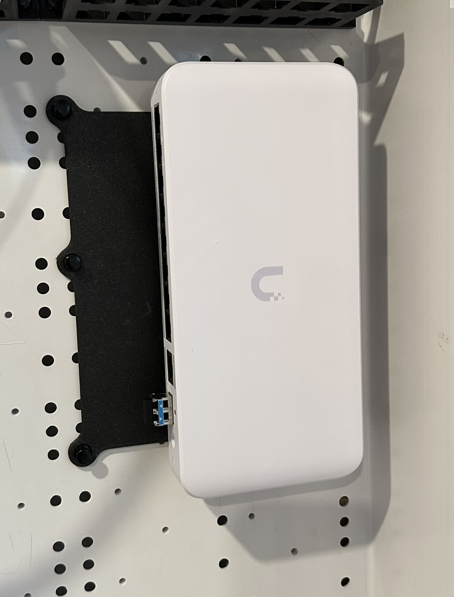 Unifi Flex 2.5G PoE Leviton/Legrand SMC Mount