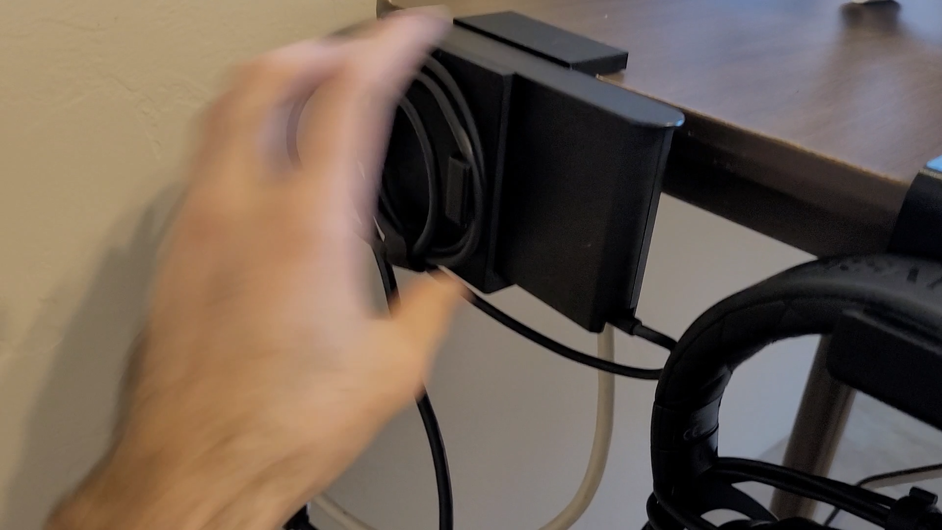 Laptop Charger Holder - Desk Clamp