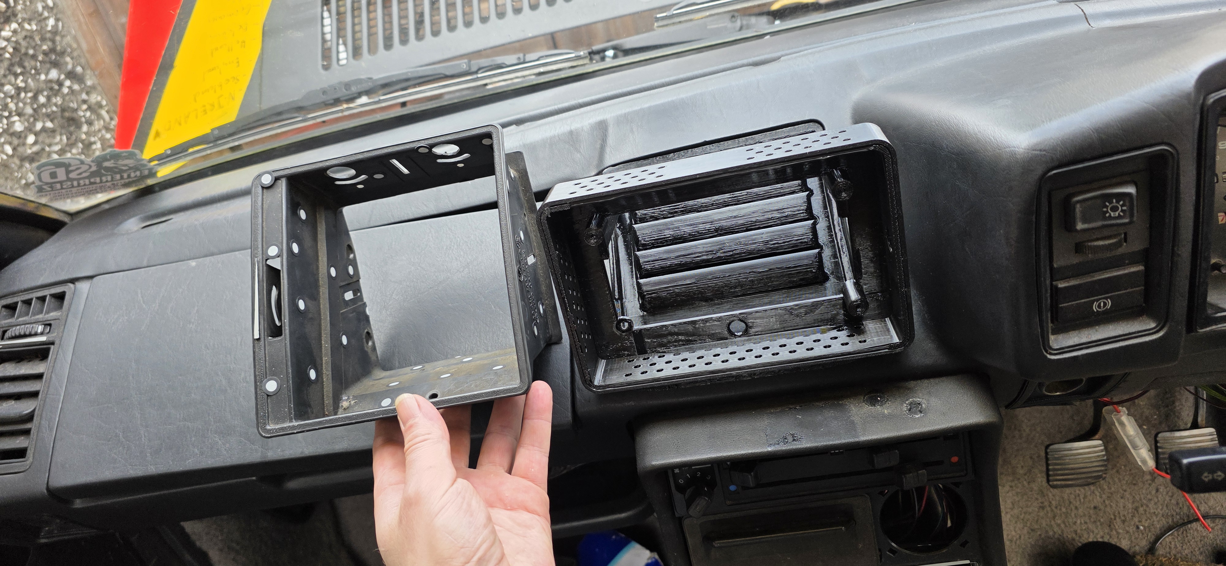 NCC - MK2 SCIROCCO RaspPi5 & 7"Touch 2 Mount - PROTOTYPE