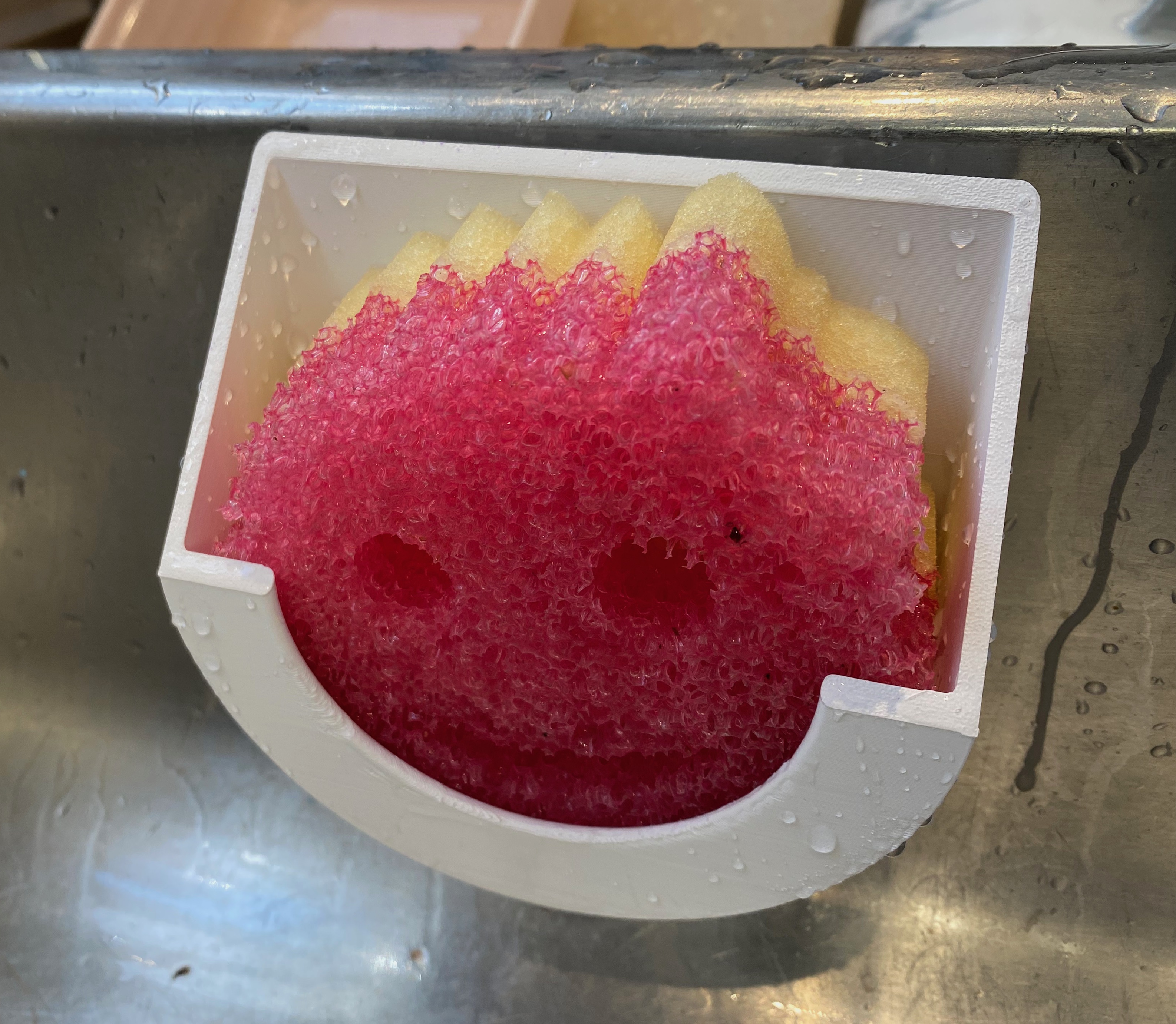 In sink sponge caddy